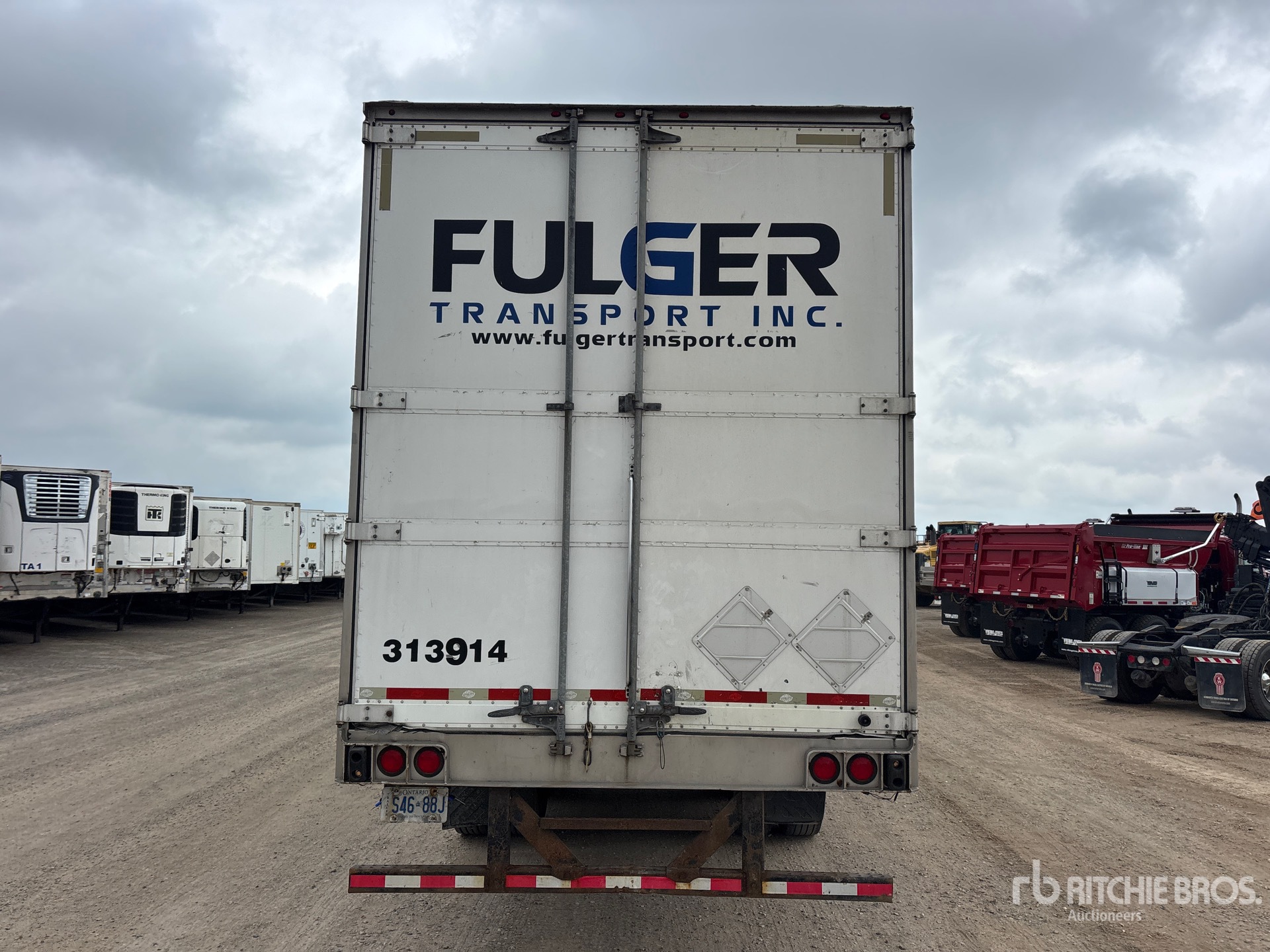2014 Utility 53 FT T/A