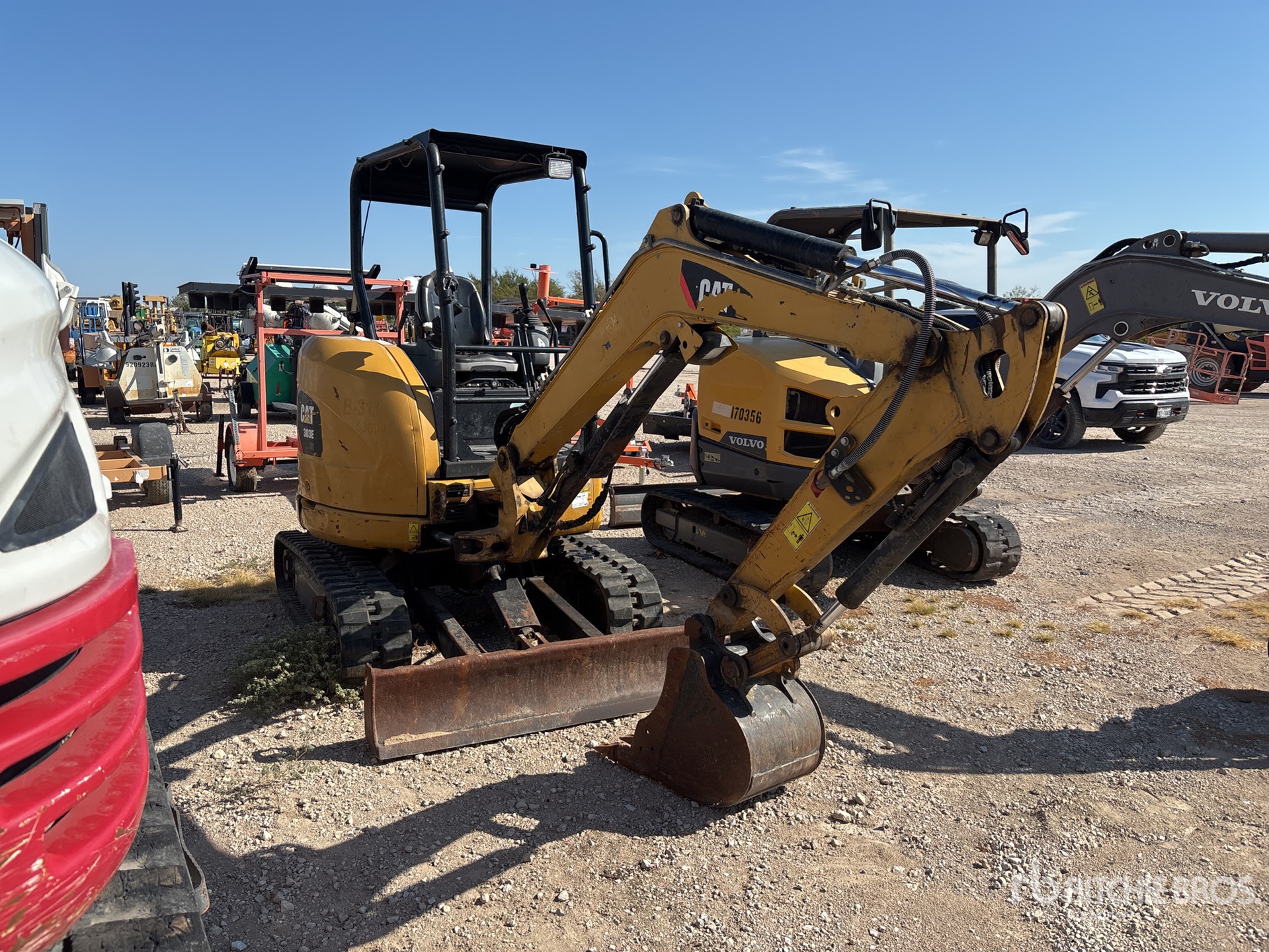 2017 Caterpillar 303E CR