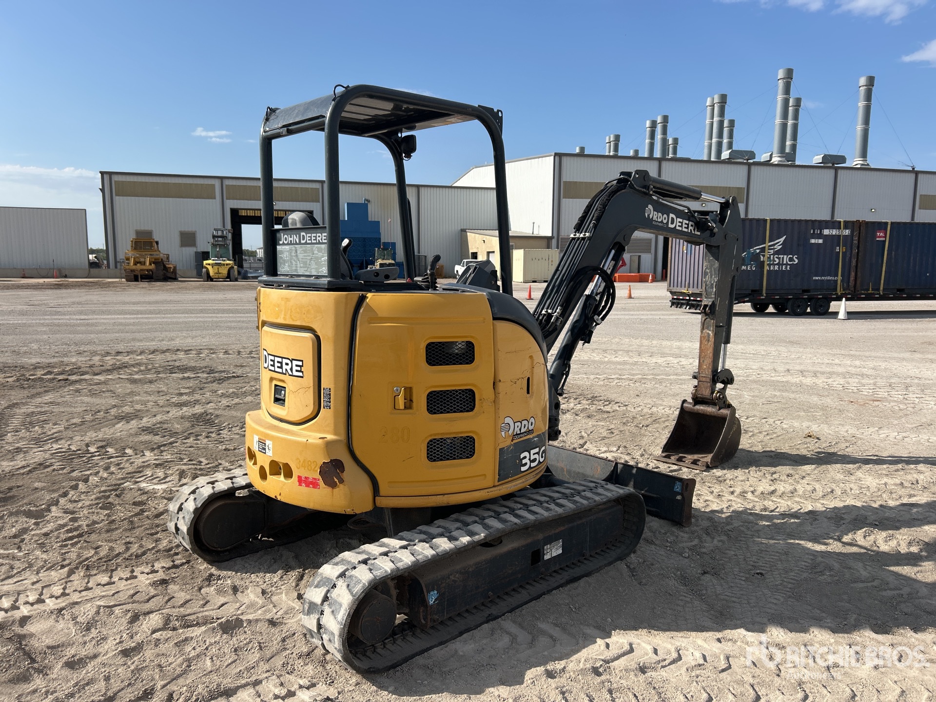 2017 John Deere 35G