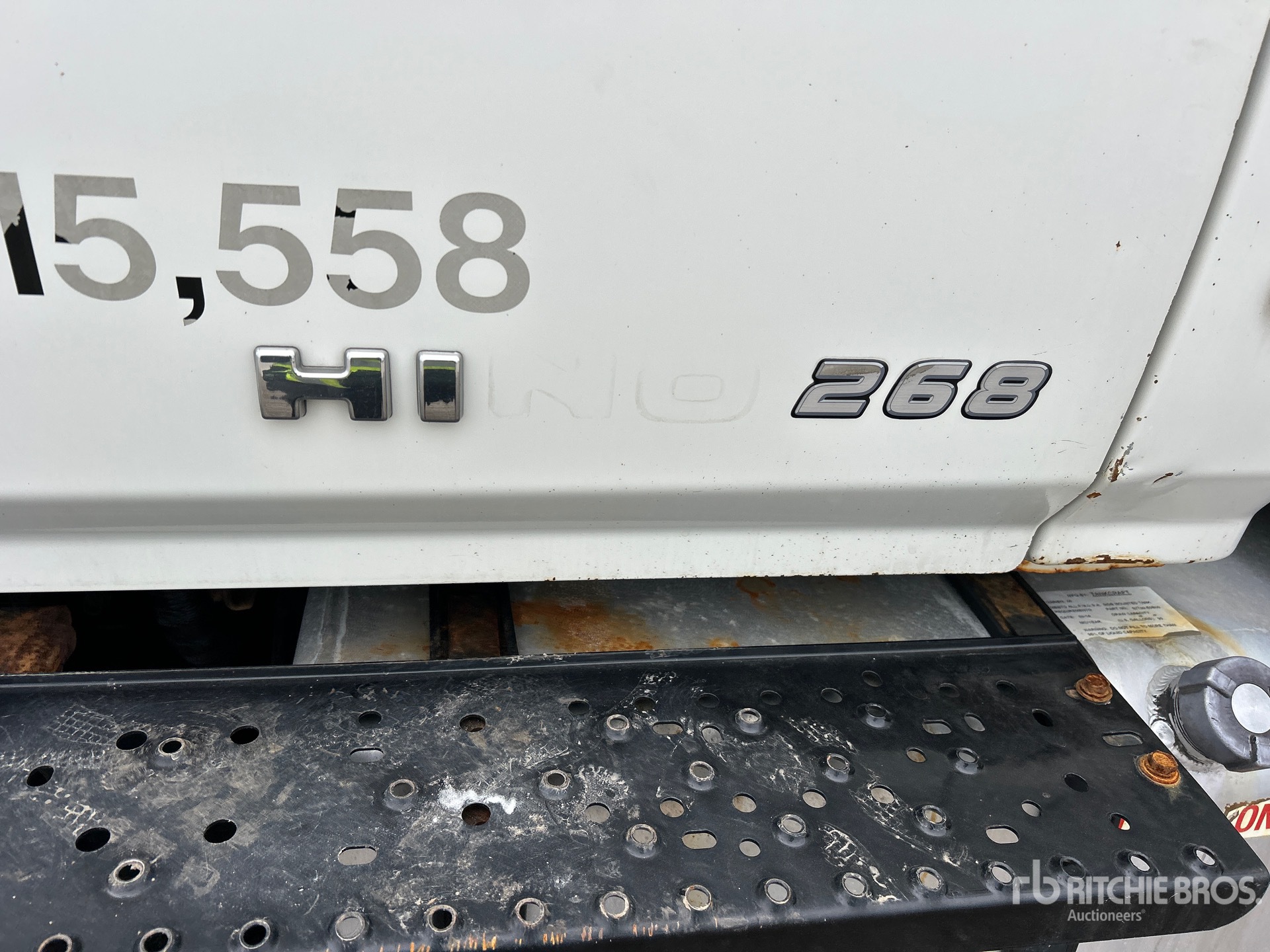 2015 Hino 268