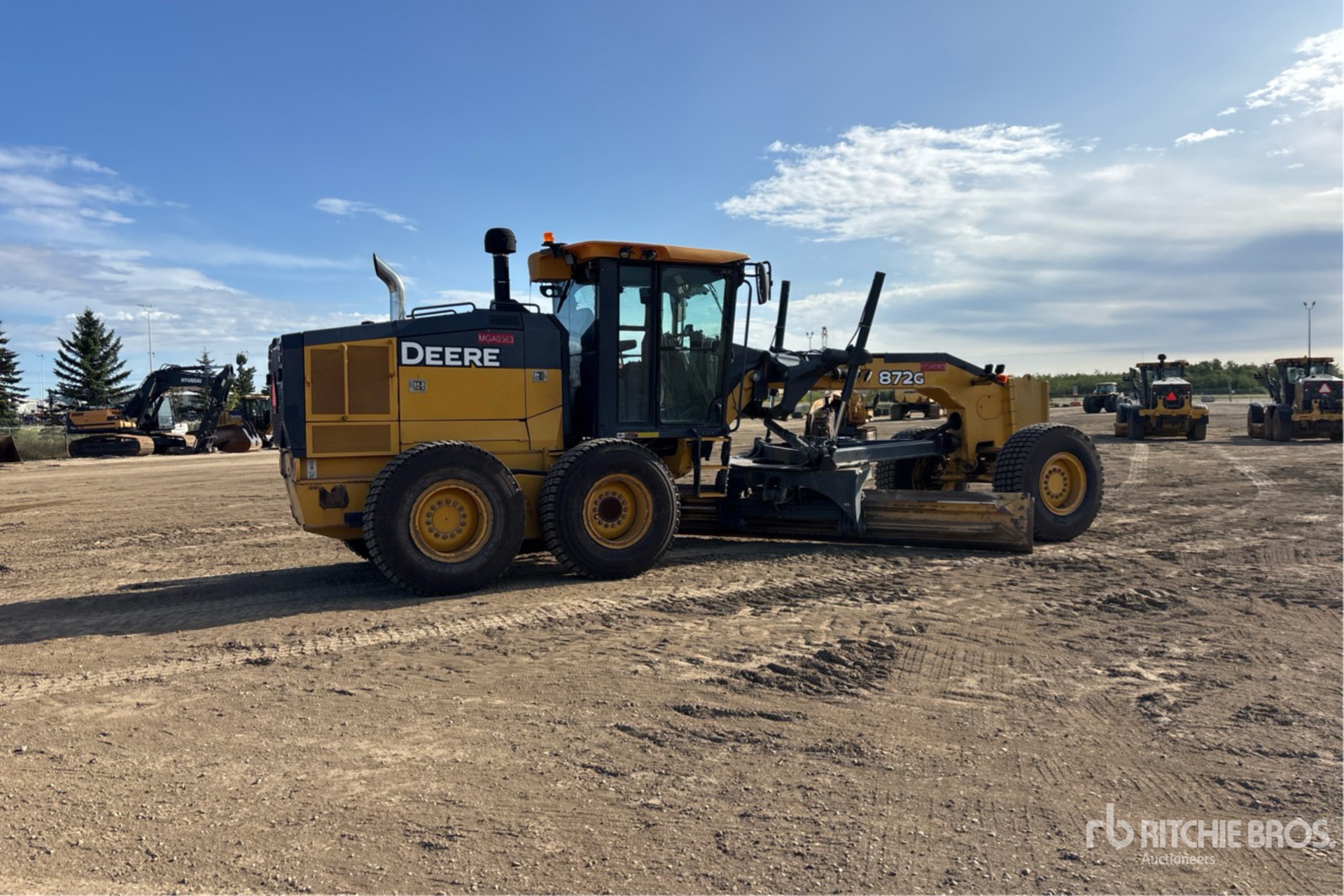 2019 John Deere 872GP