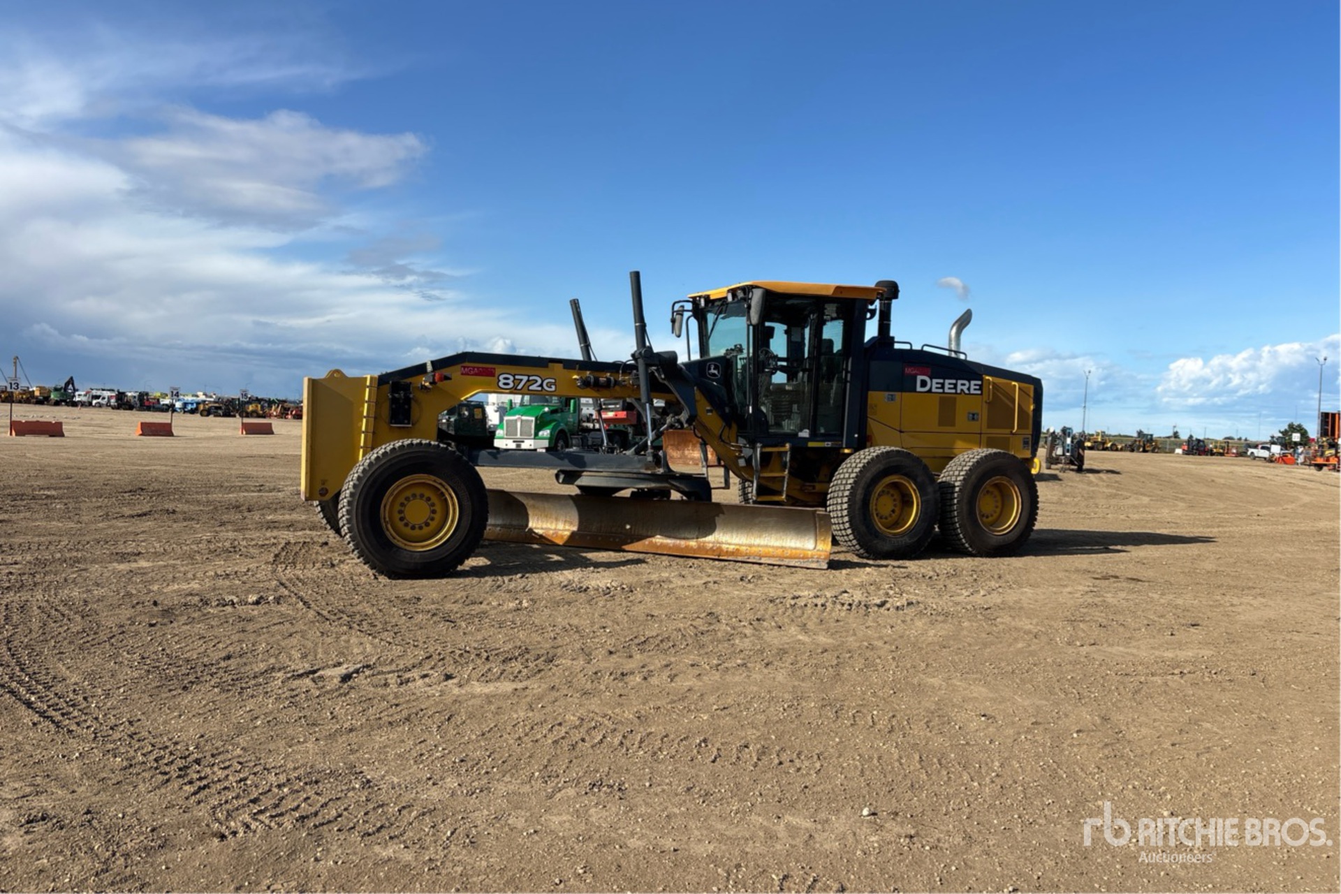 2019 John Deere 872GP