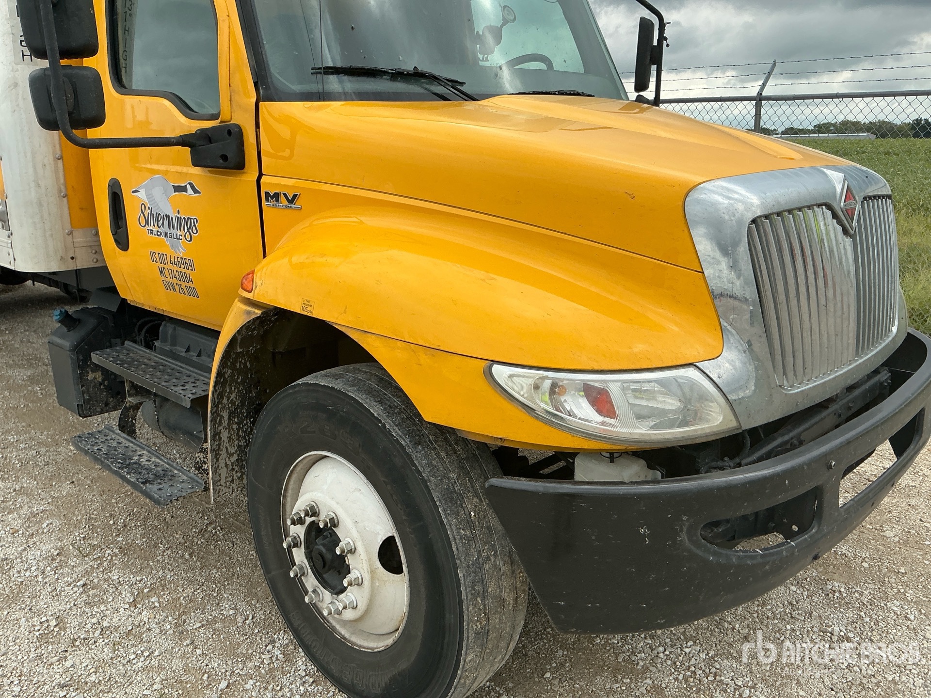 2020 International MV607