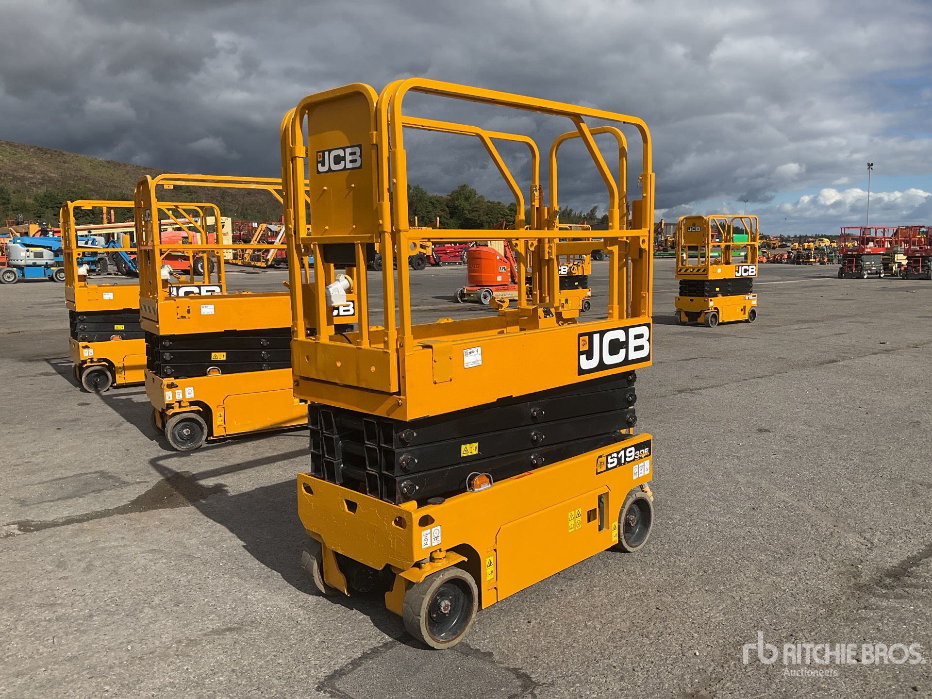 2021 JCB S1930E