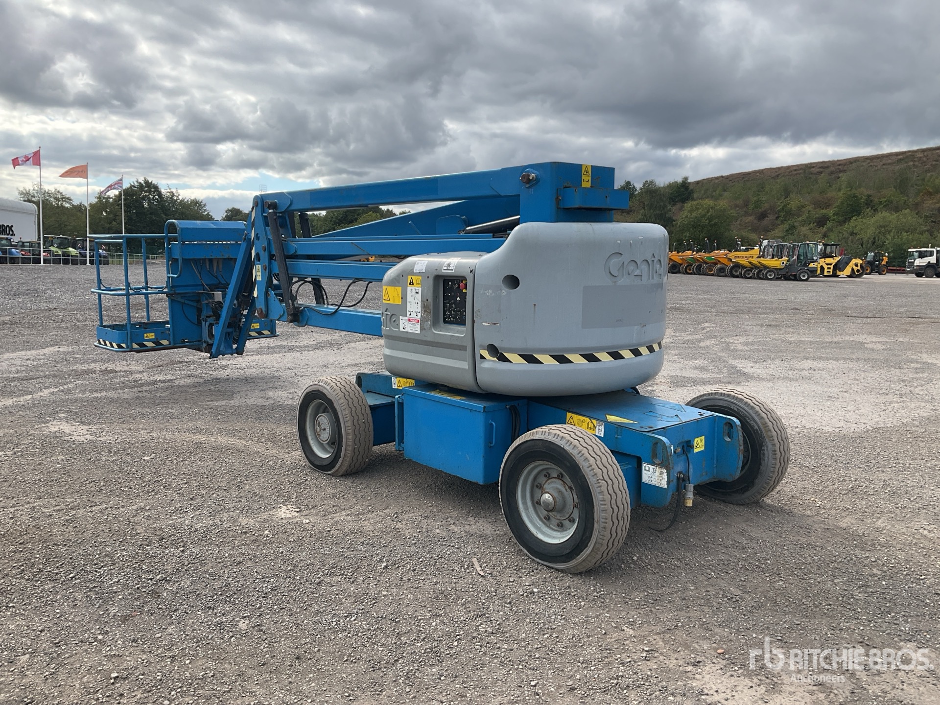 2013 Genie Z-45/25J