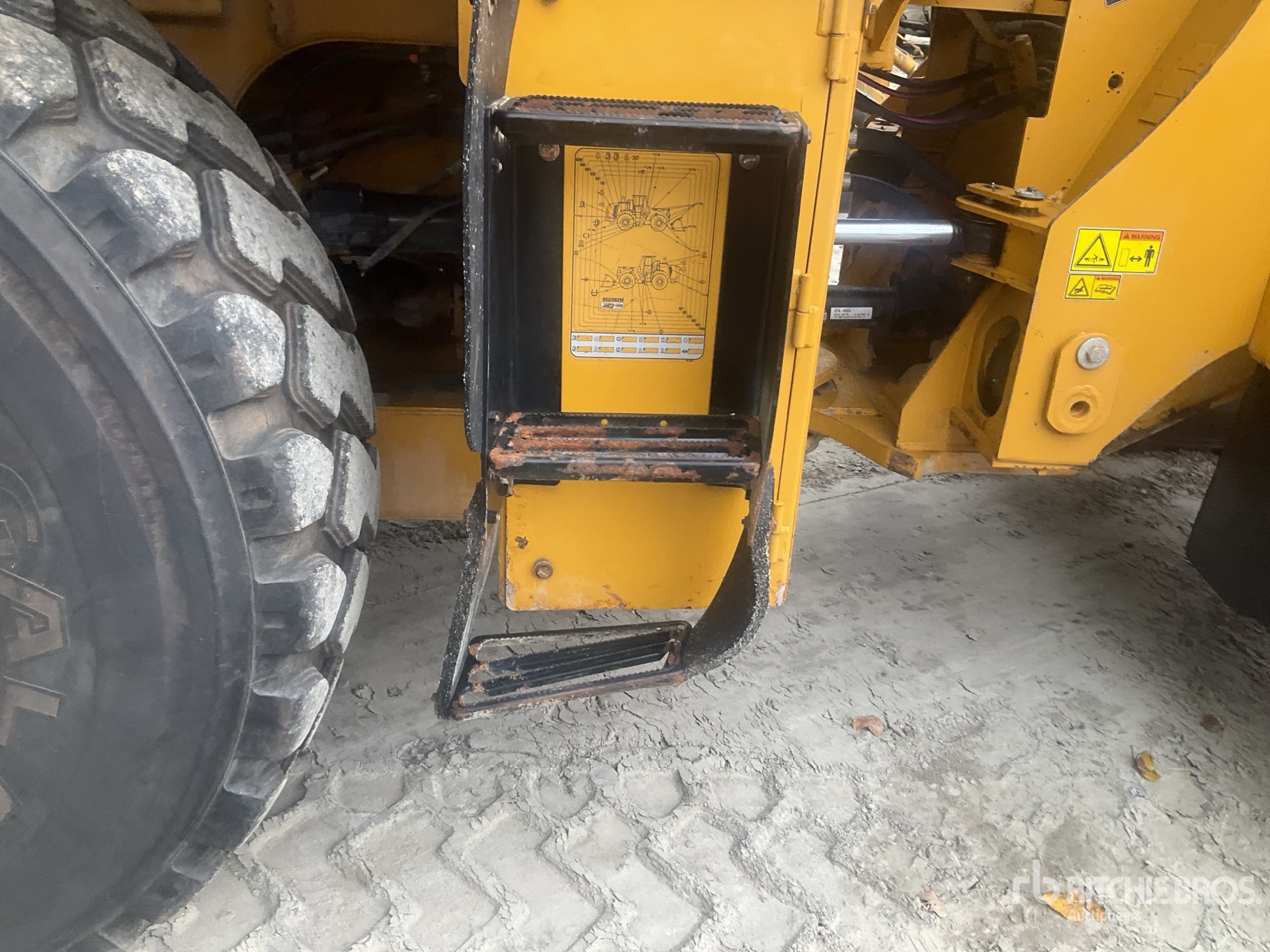2015 Caterpillar 950M