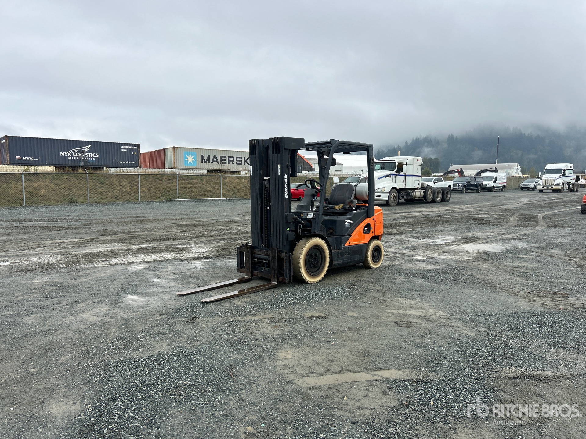 Doosan G25N-7