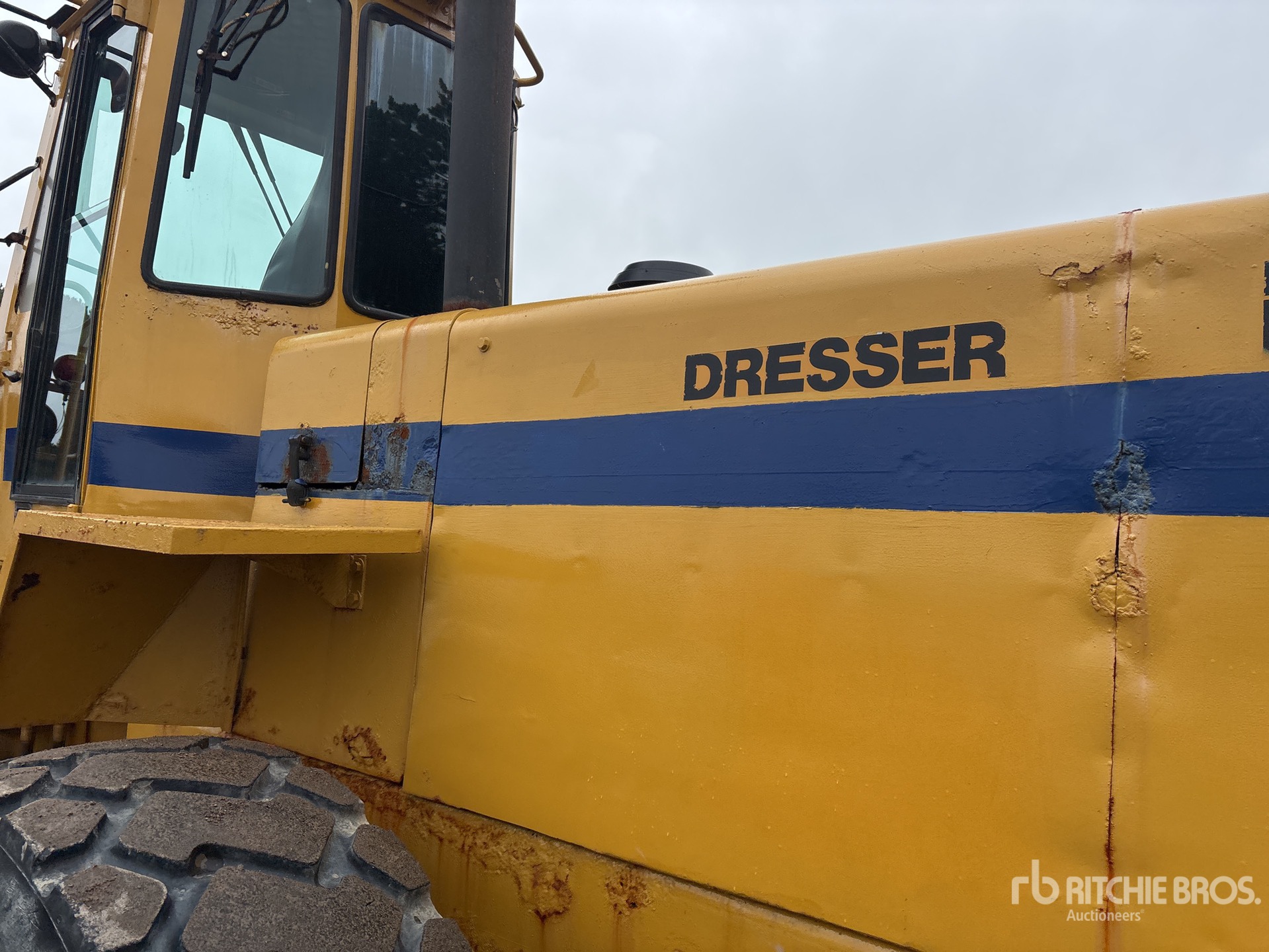 1989 Dresser 520B