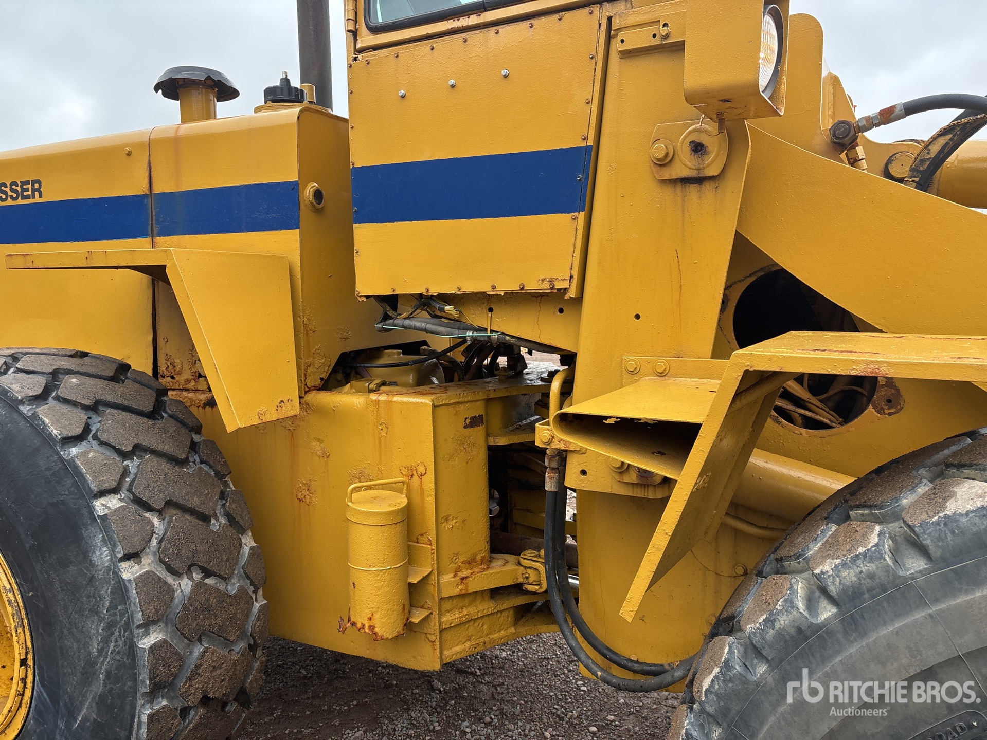 1989 Dresser 520B