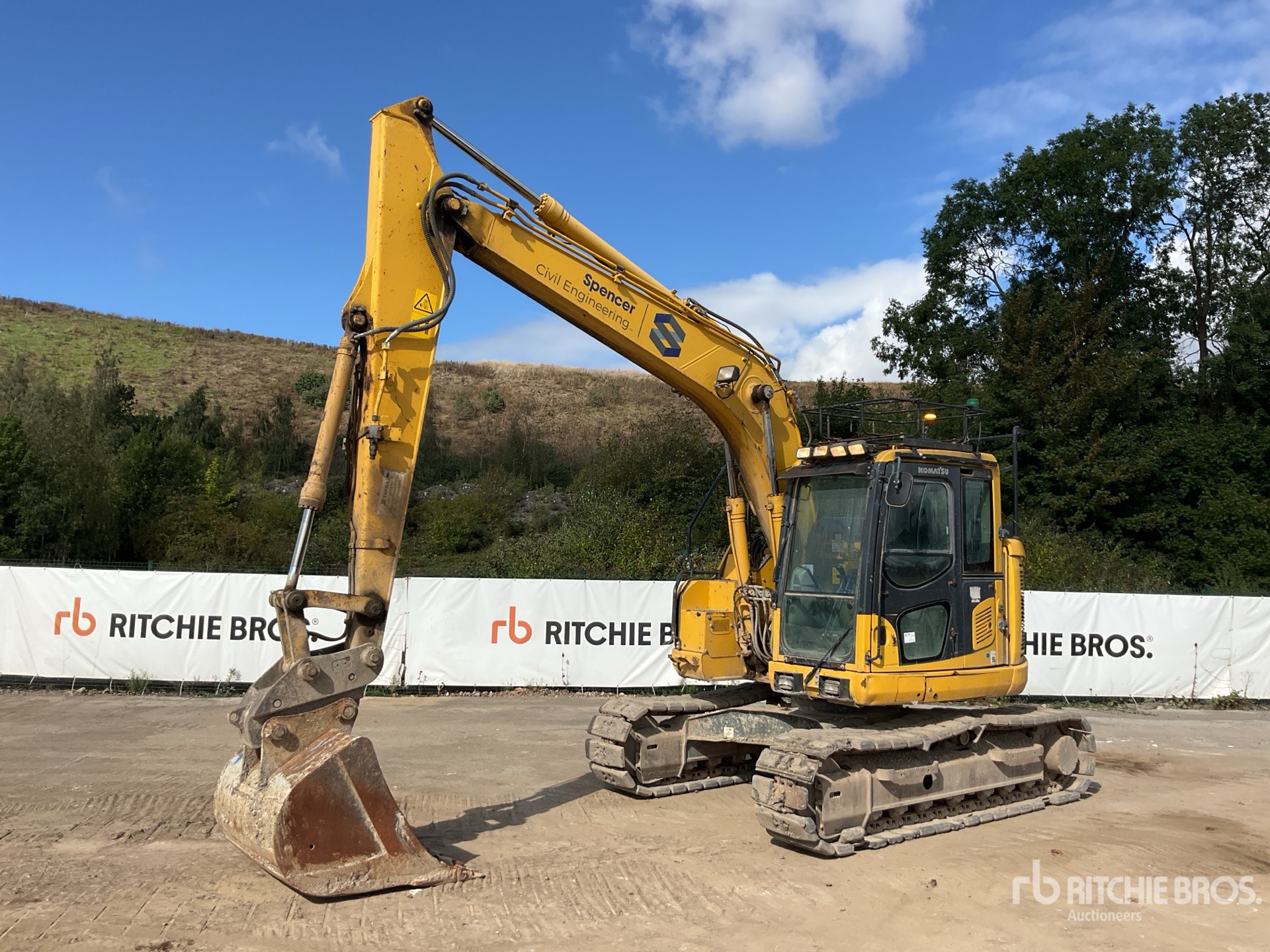 Photo of 2016 Komatsu PC 138US-11