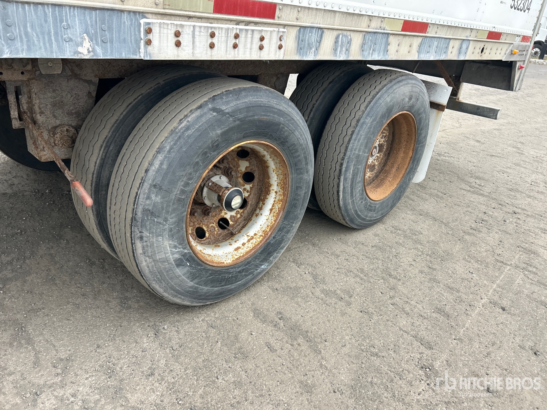 2000 Manac 53 FT X 102 IN T/A