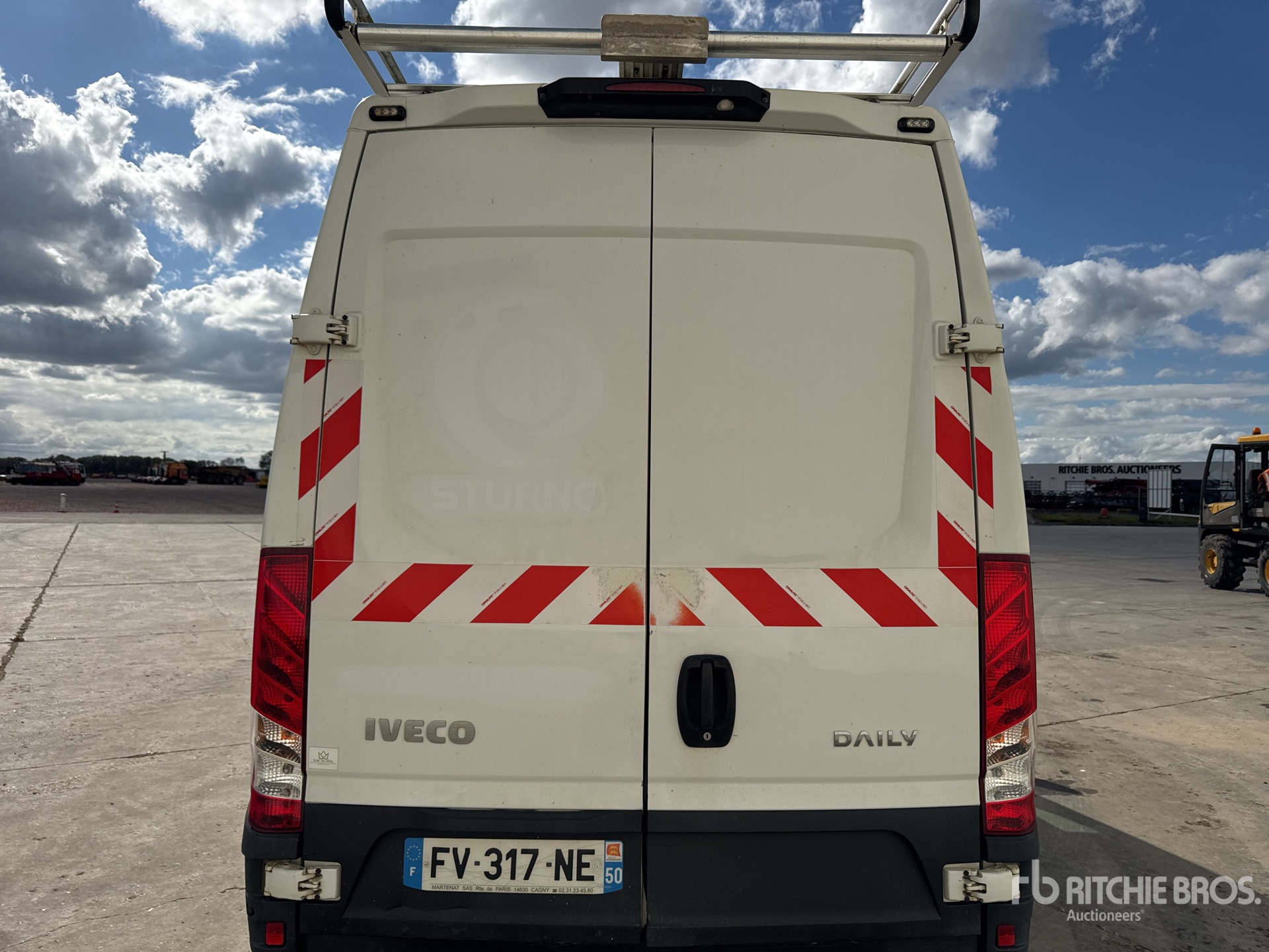2020 Iveco 35-180