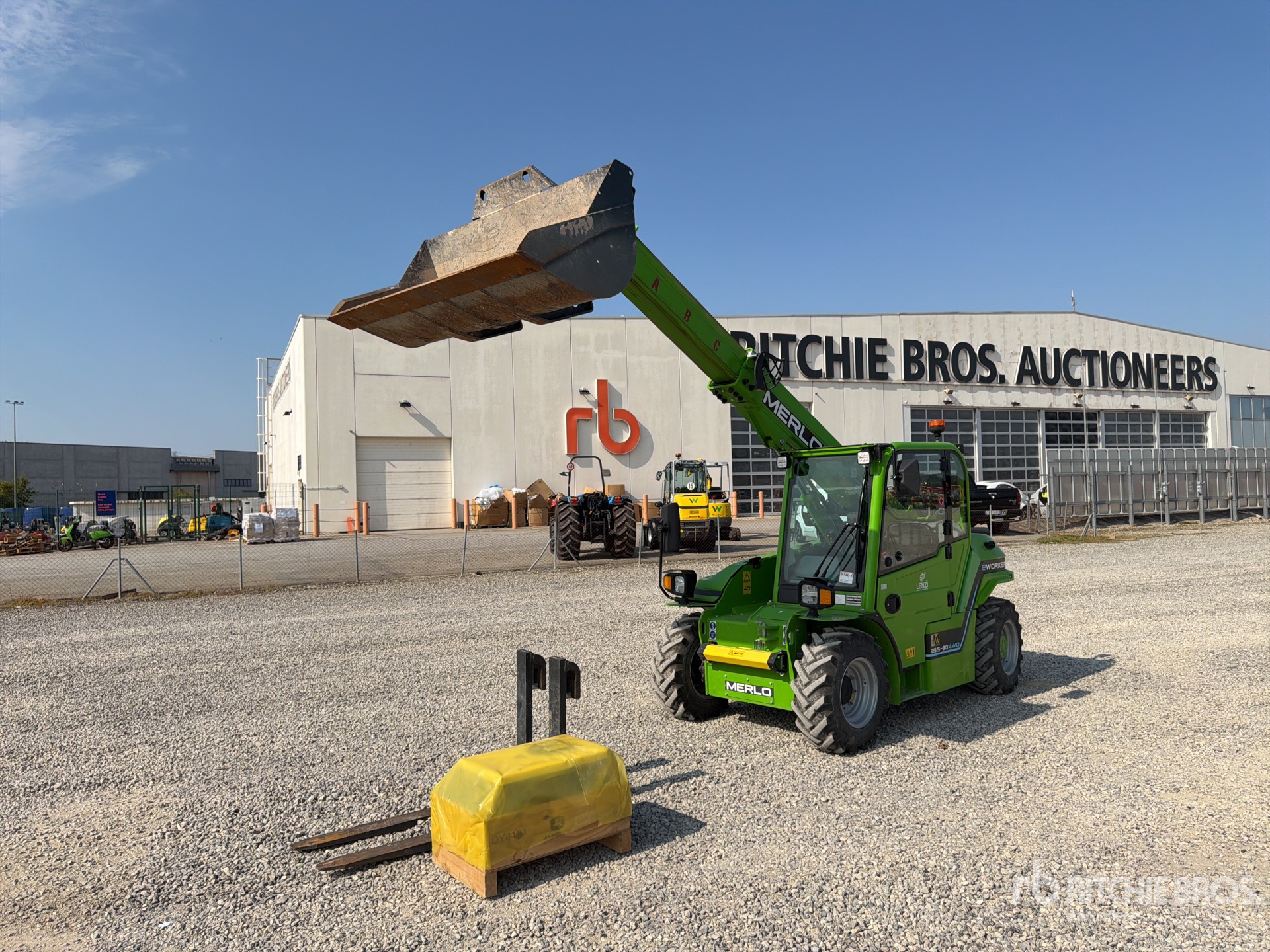 Photo of 2023 Merlo E-WORKER 25.5-9