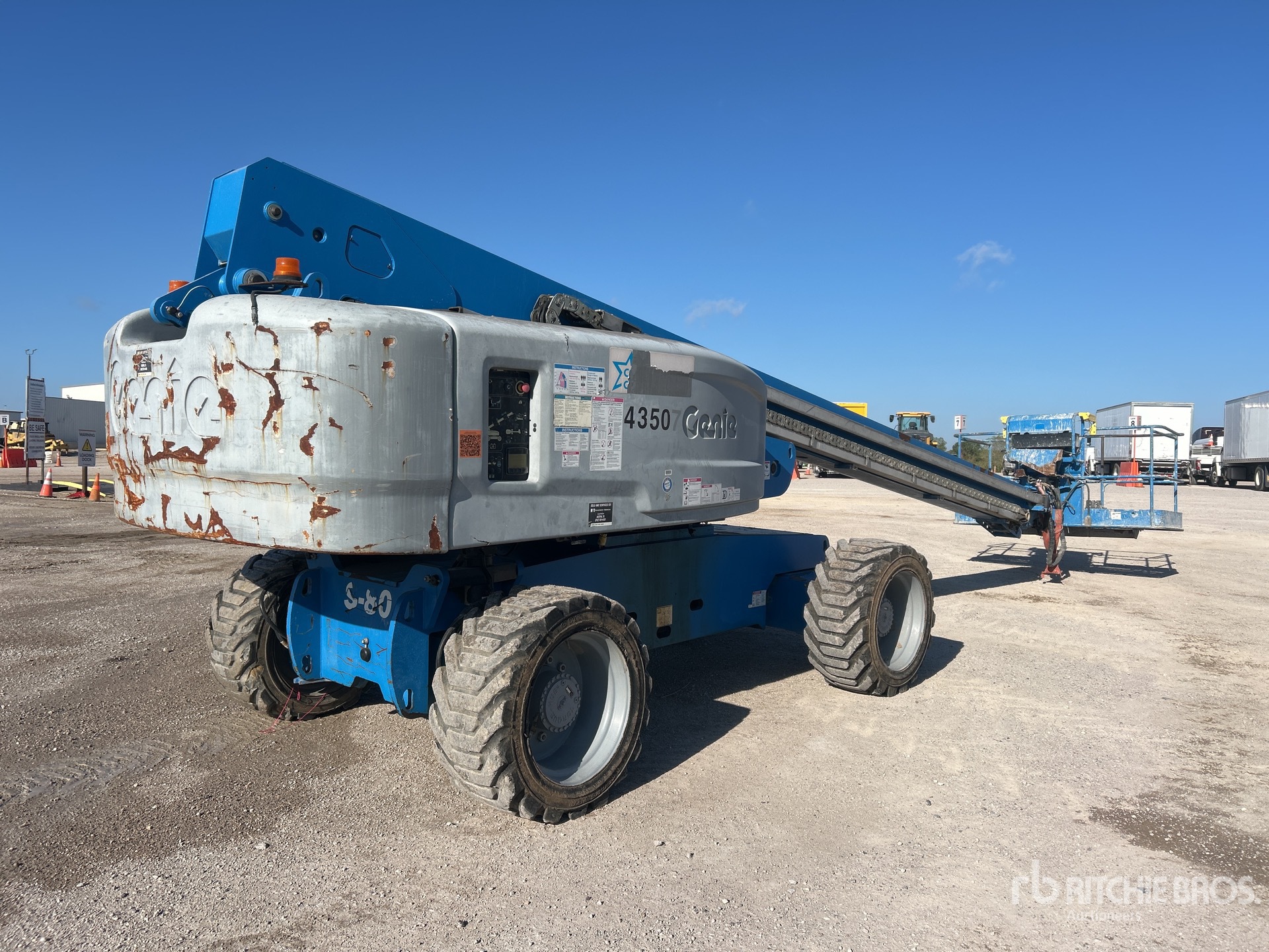 2016 Genie S-80X