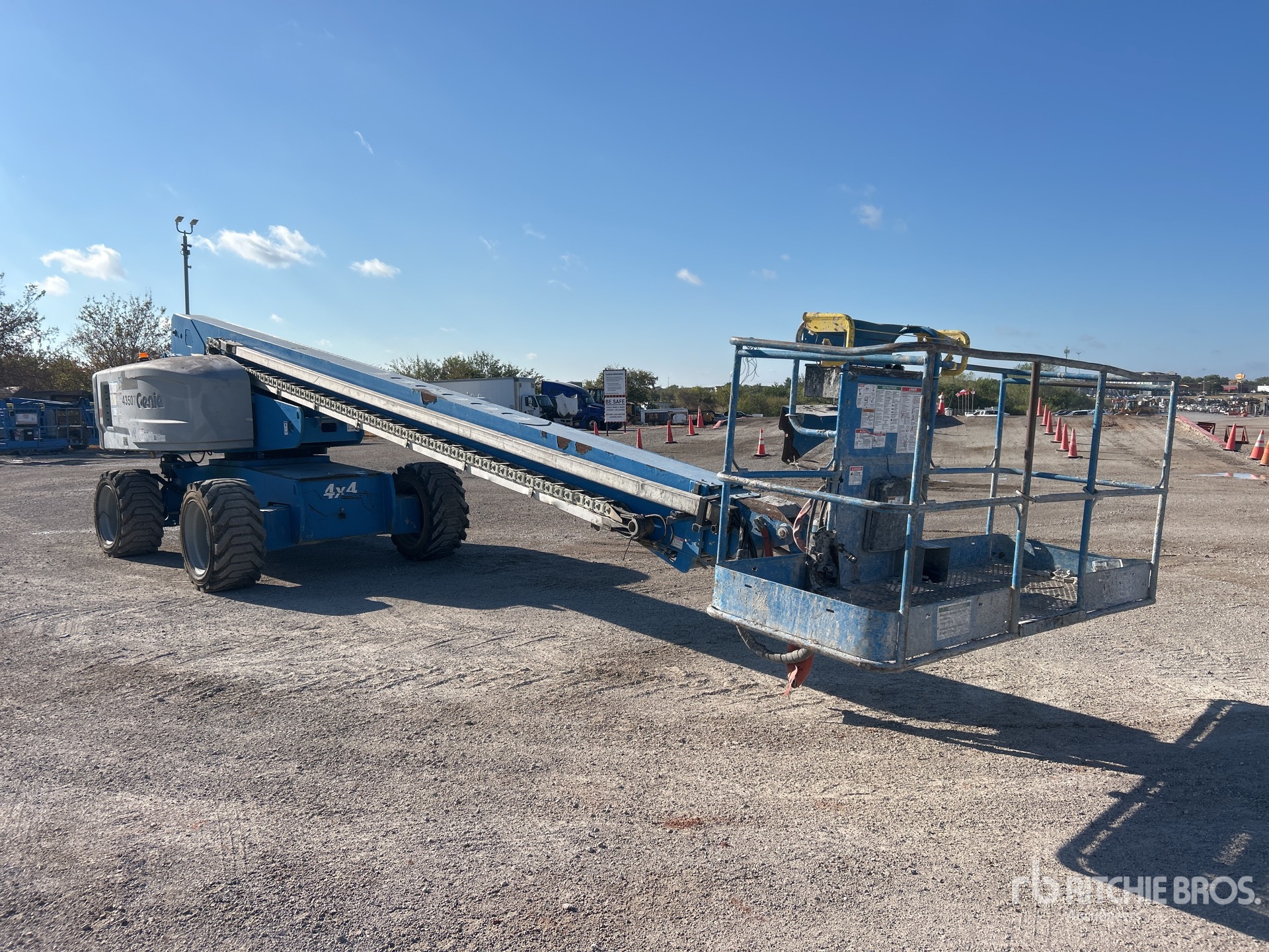 2016 Genie S-80X