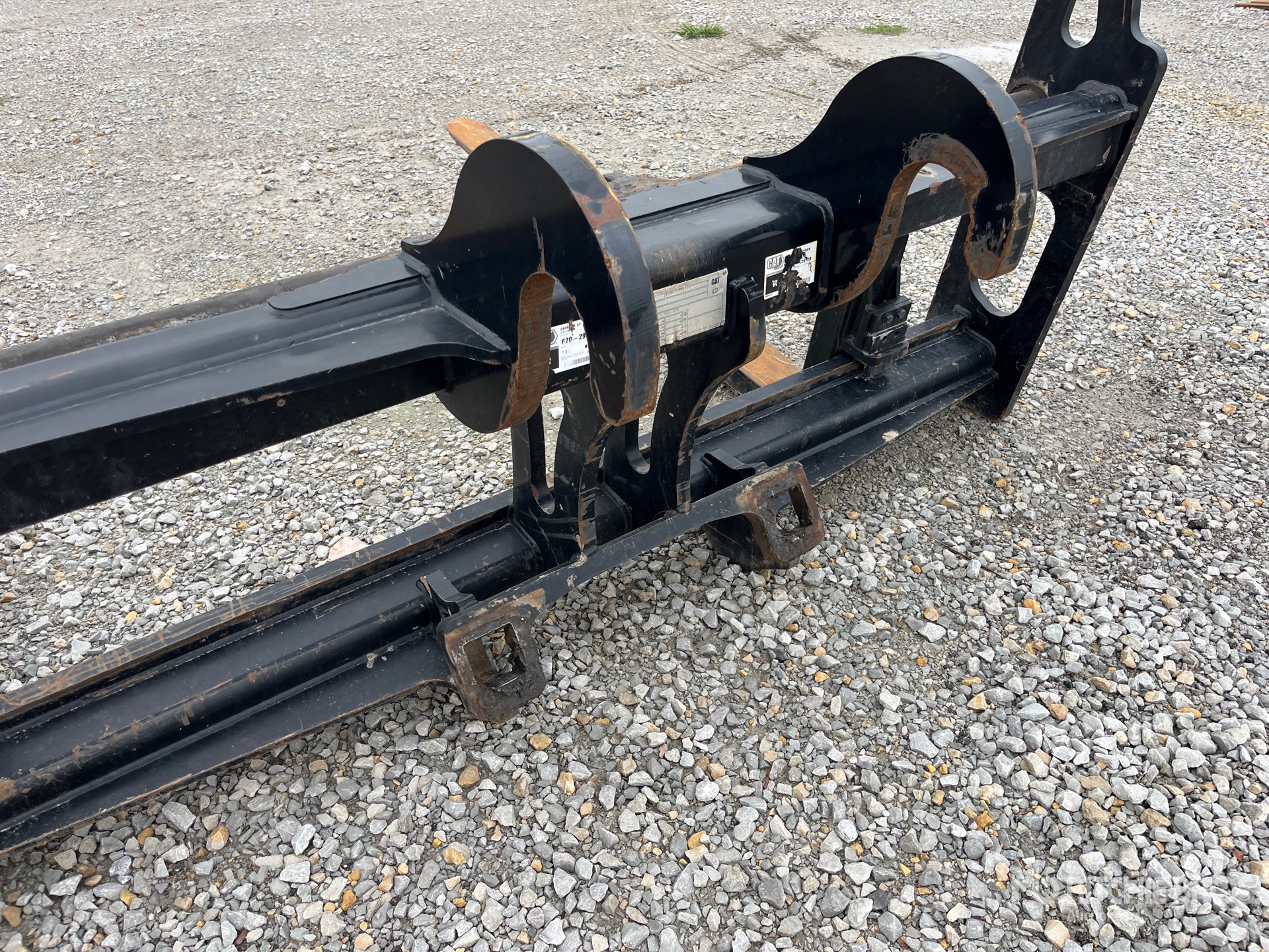 Caterpillar 72 in Q/C - Fits Cat 924, 930,  ...