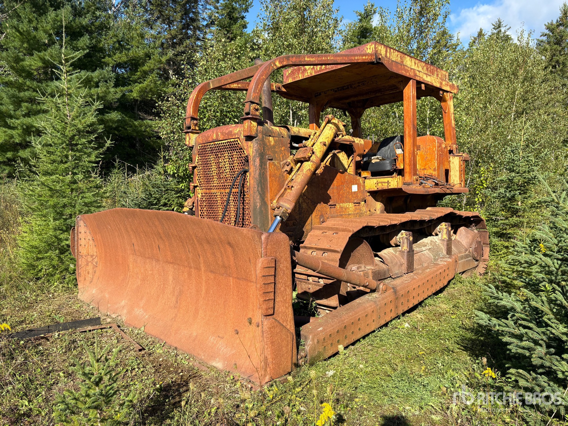 Photo of 1974 Caterpillar D7F