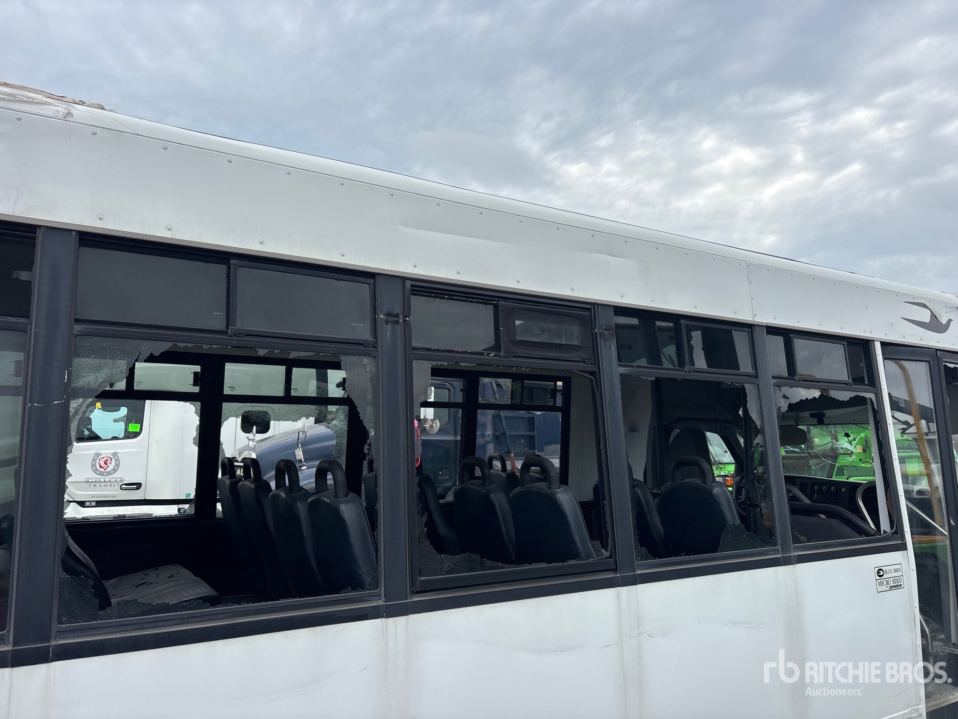 2013 GMC SAVANA G4500