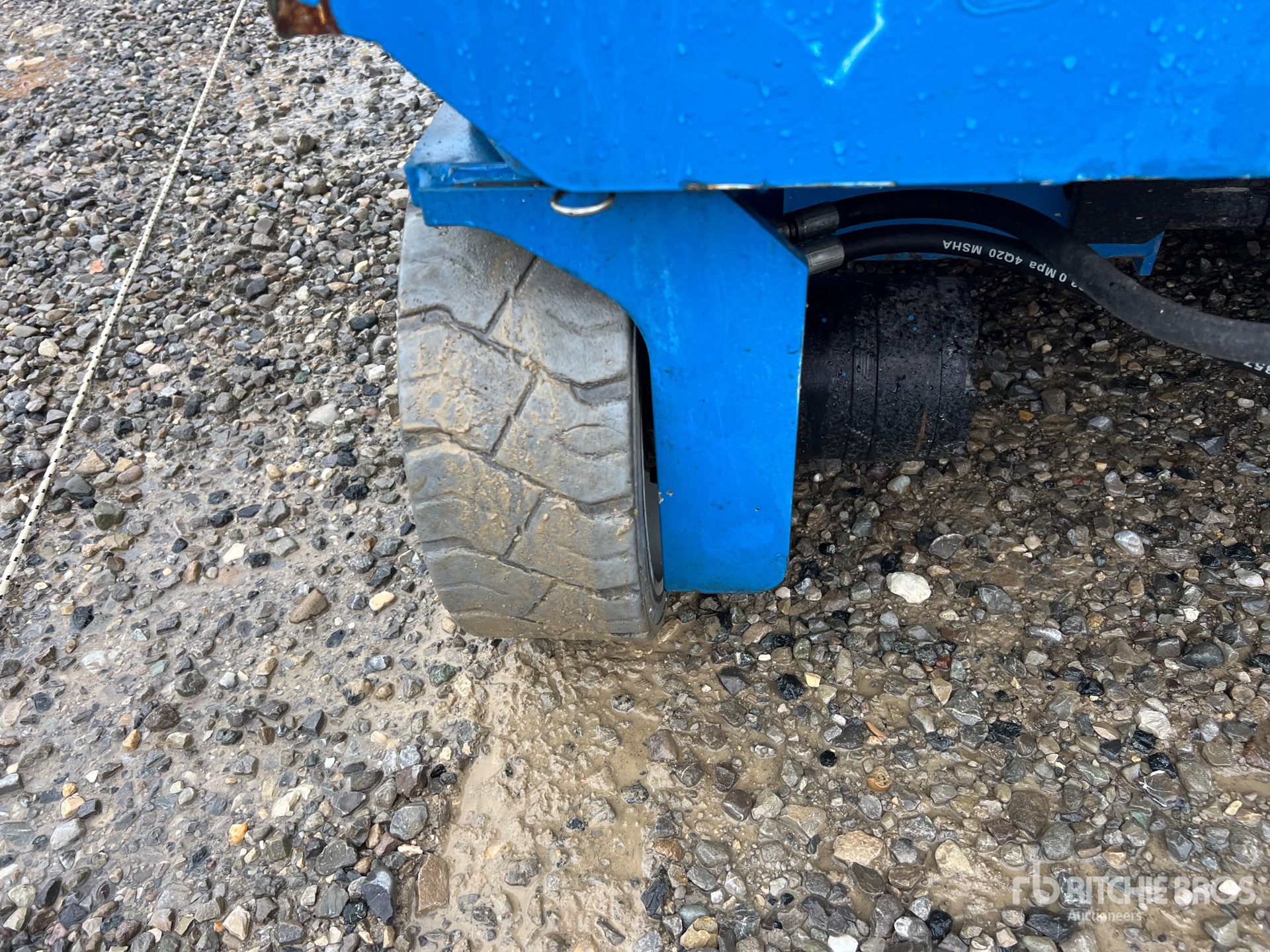 2016 Genie GS-4047