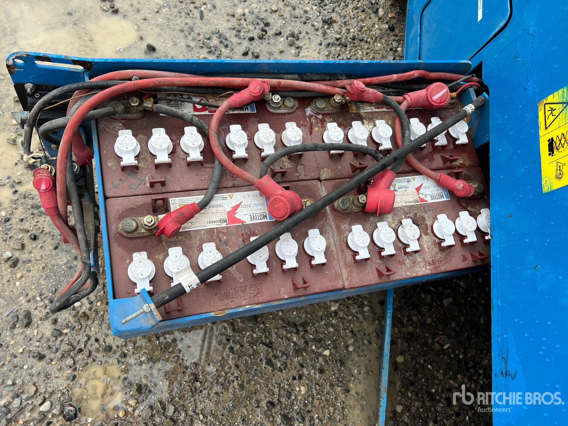 2016 Genie GS-4047