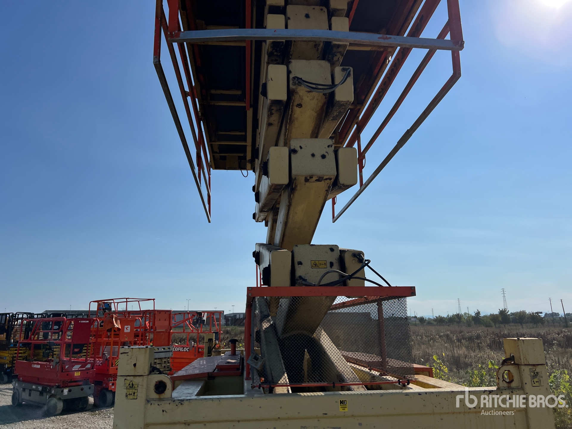 2008 JLG 245-25