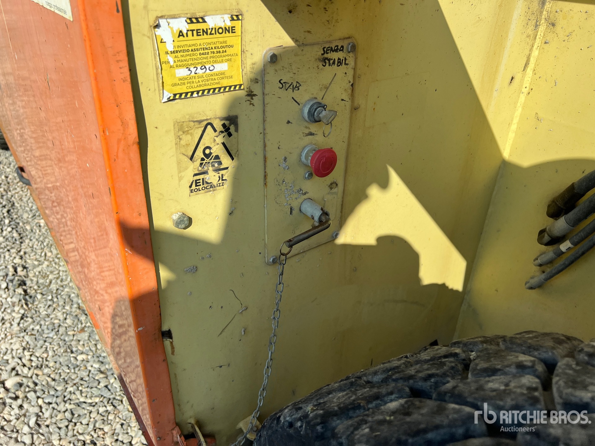 2008 JLG 245-25
