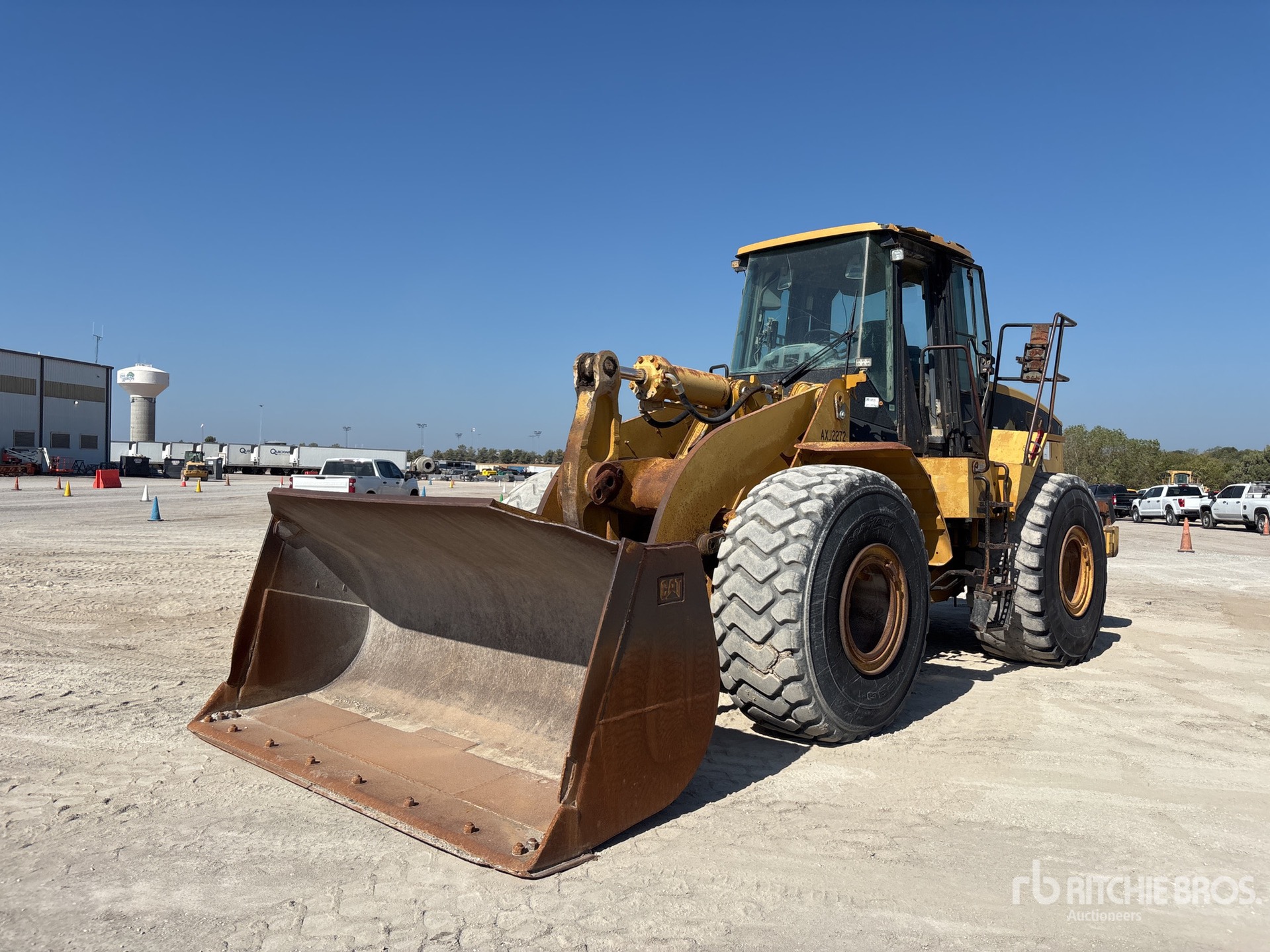Photo of 2005 Caterpillar 966G SERIES II