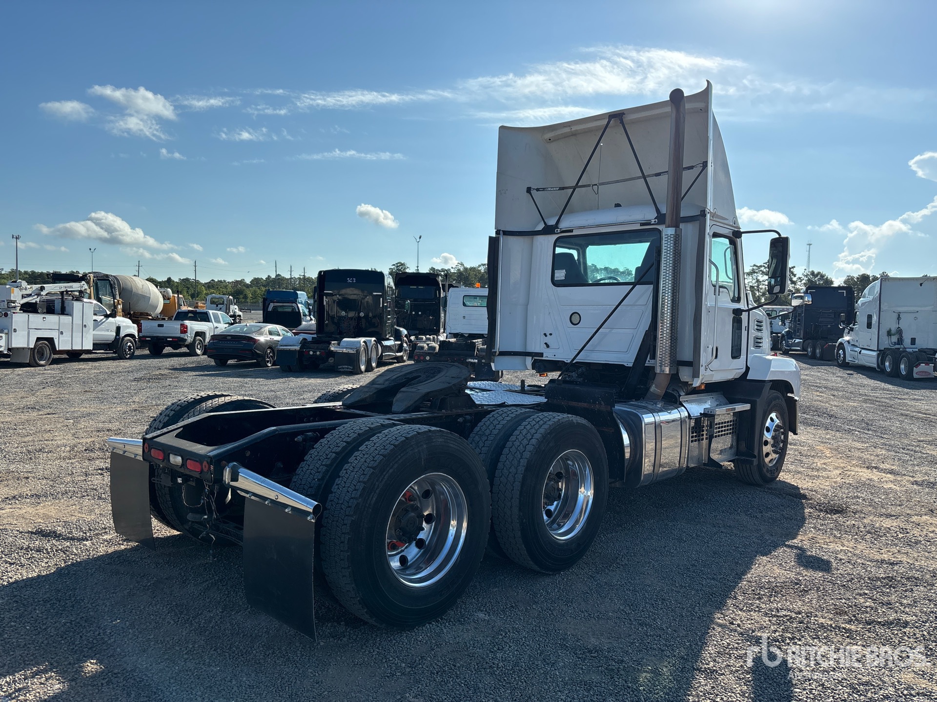 2020 Mack ANTHEM AN64T