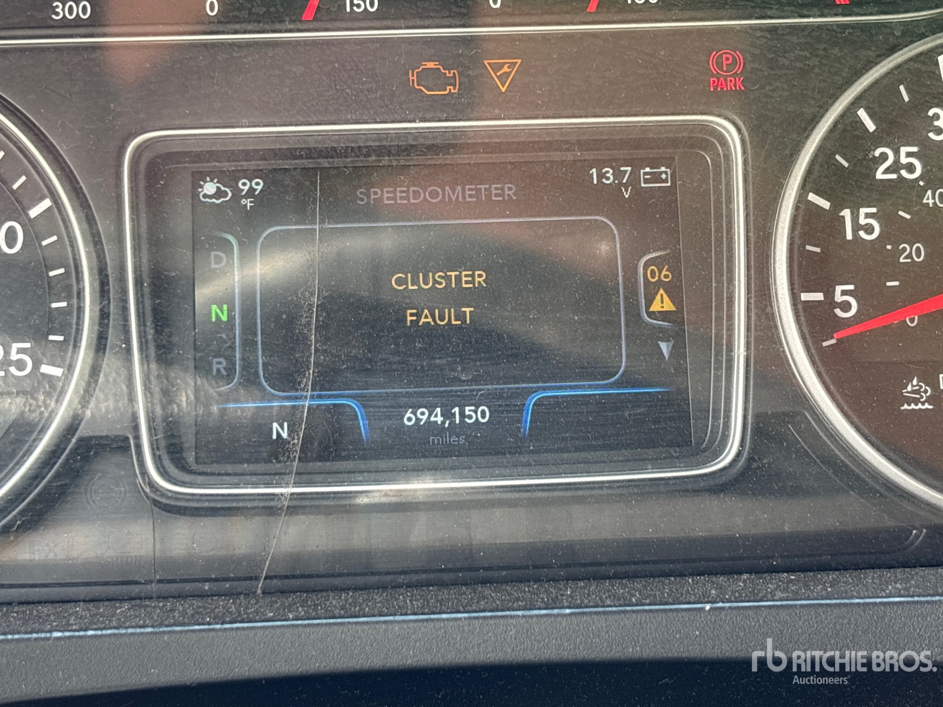 2019 International LT625