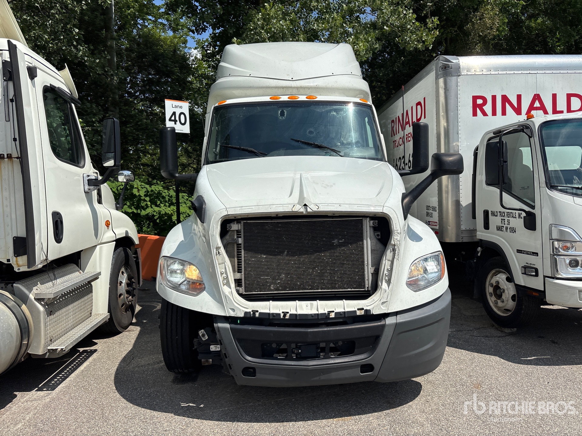 2019 International LT625