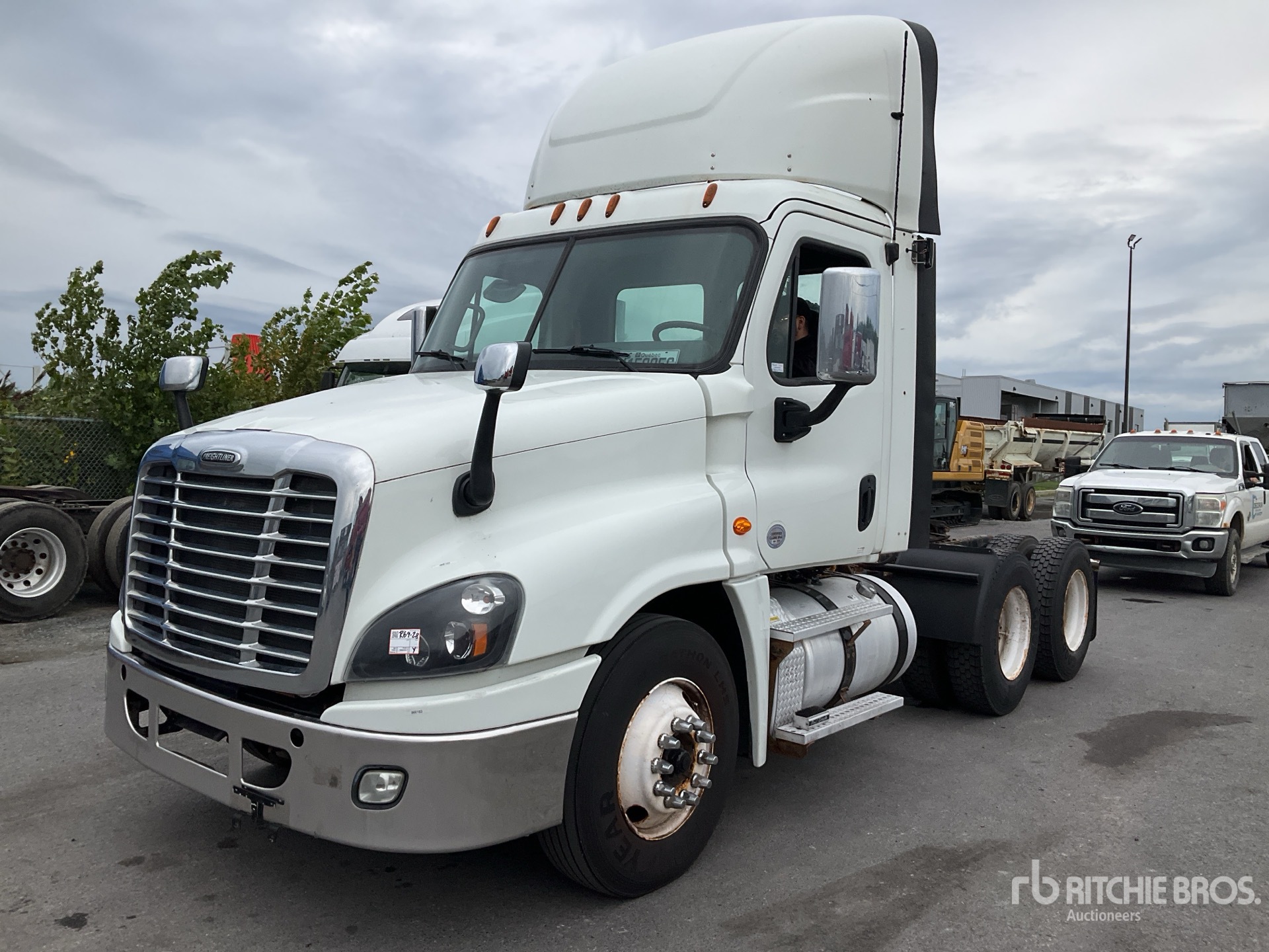 2019 Freightliner CASCADIA 125