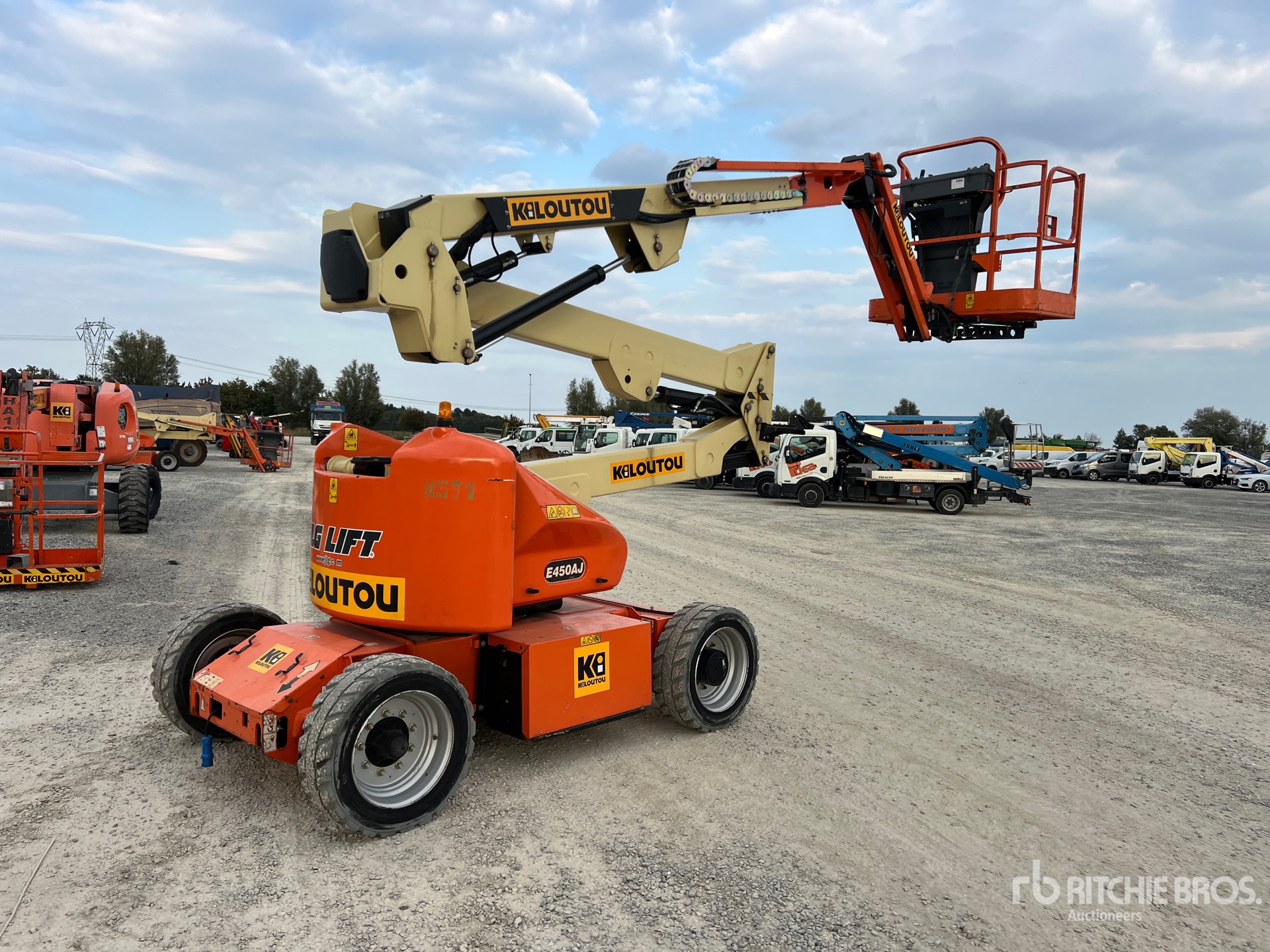 2015 JLG 450AJ SERIES LL
