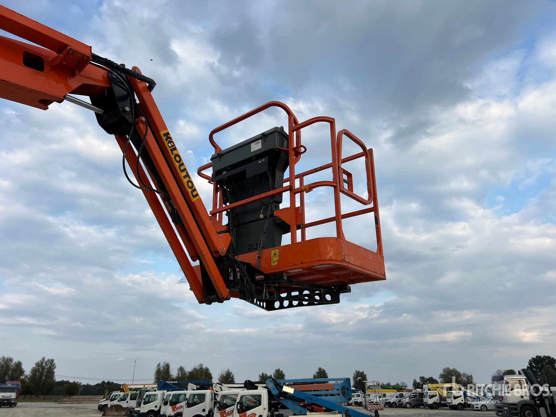 2015 JLG 450AJ SERIES LL