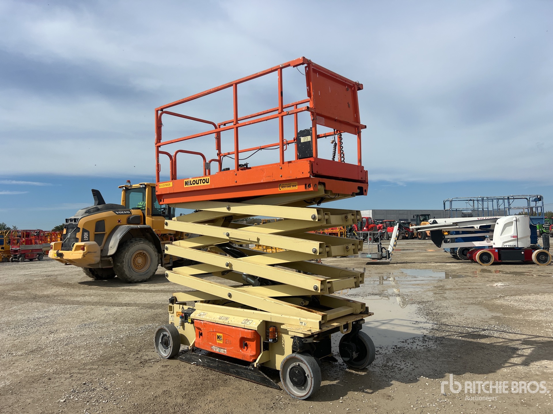 Photo of 2015 JLG 3246