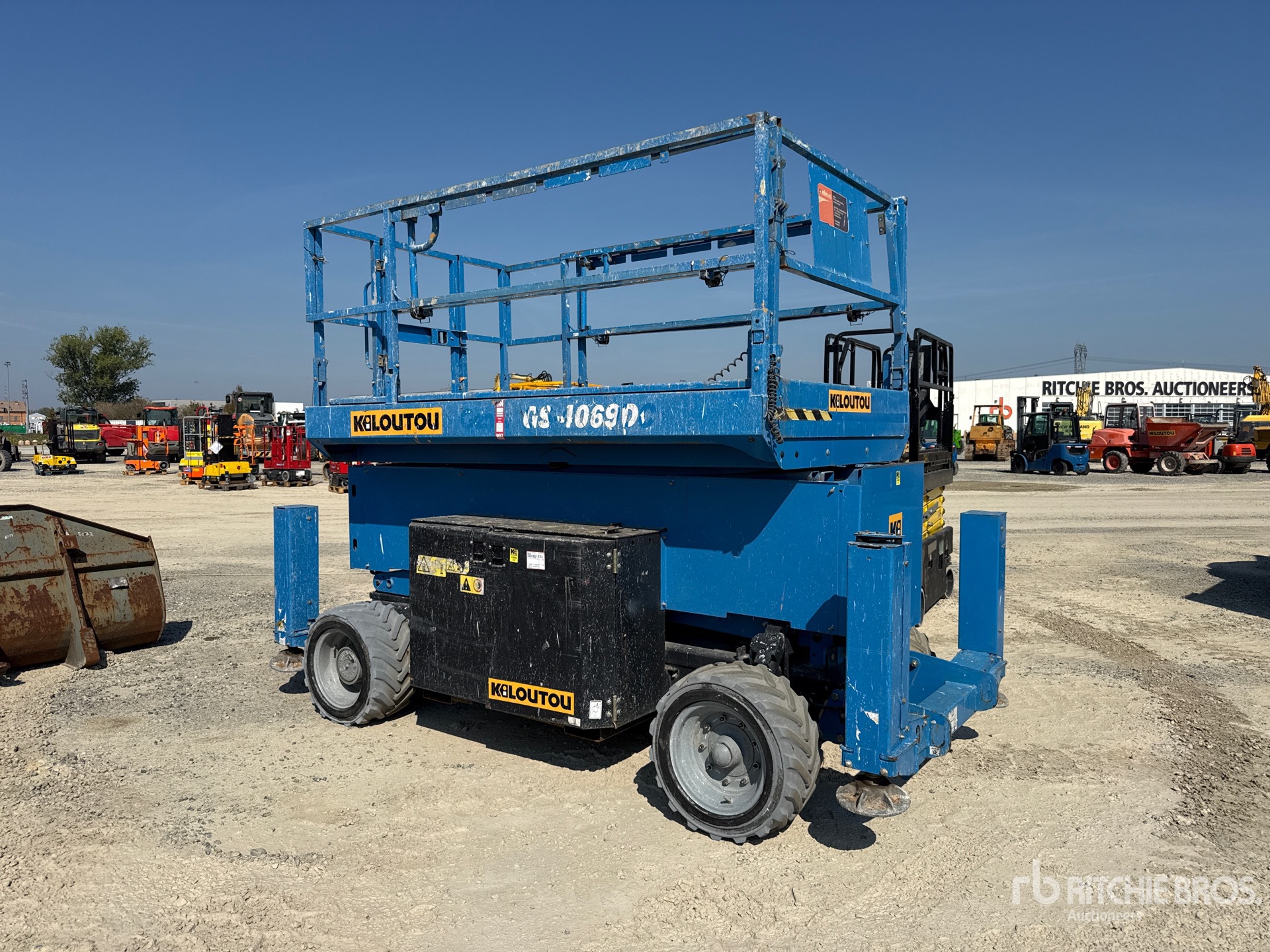 Photo of 2018 Genie GS-4069DC