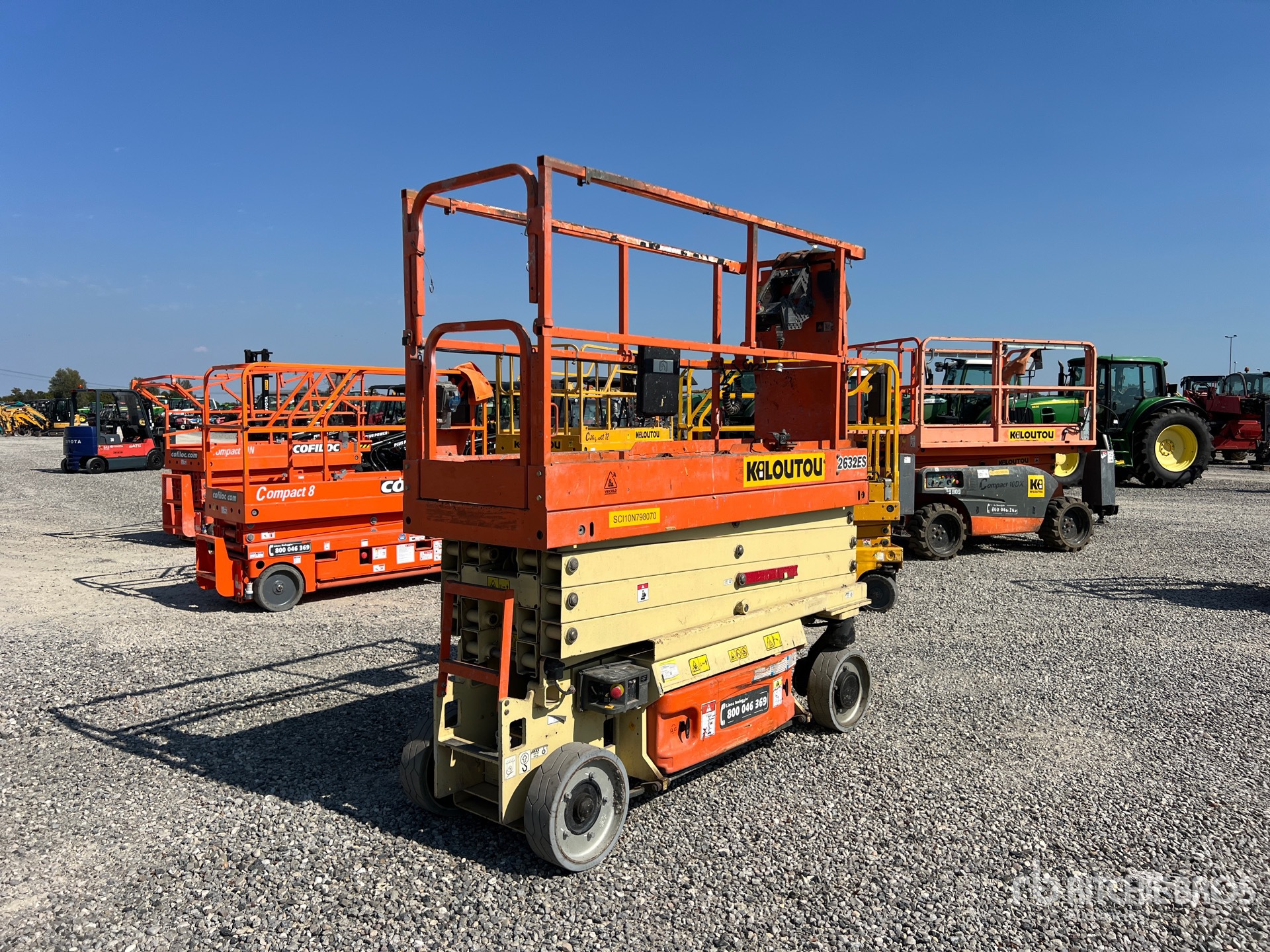 2018 JLG 2632ES