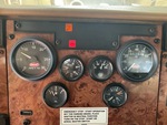Cab with Oil Pressure