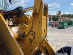 Chassis with Tilt Linkage