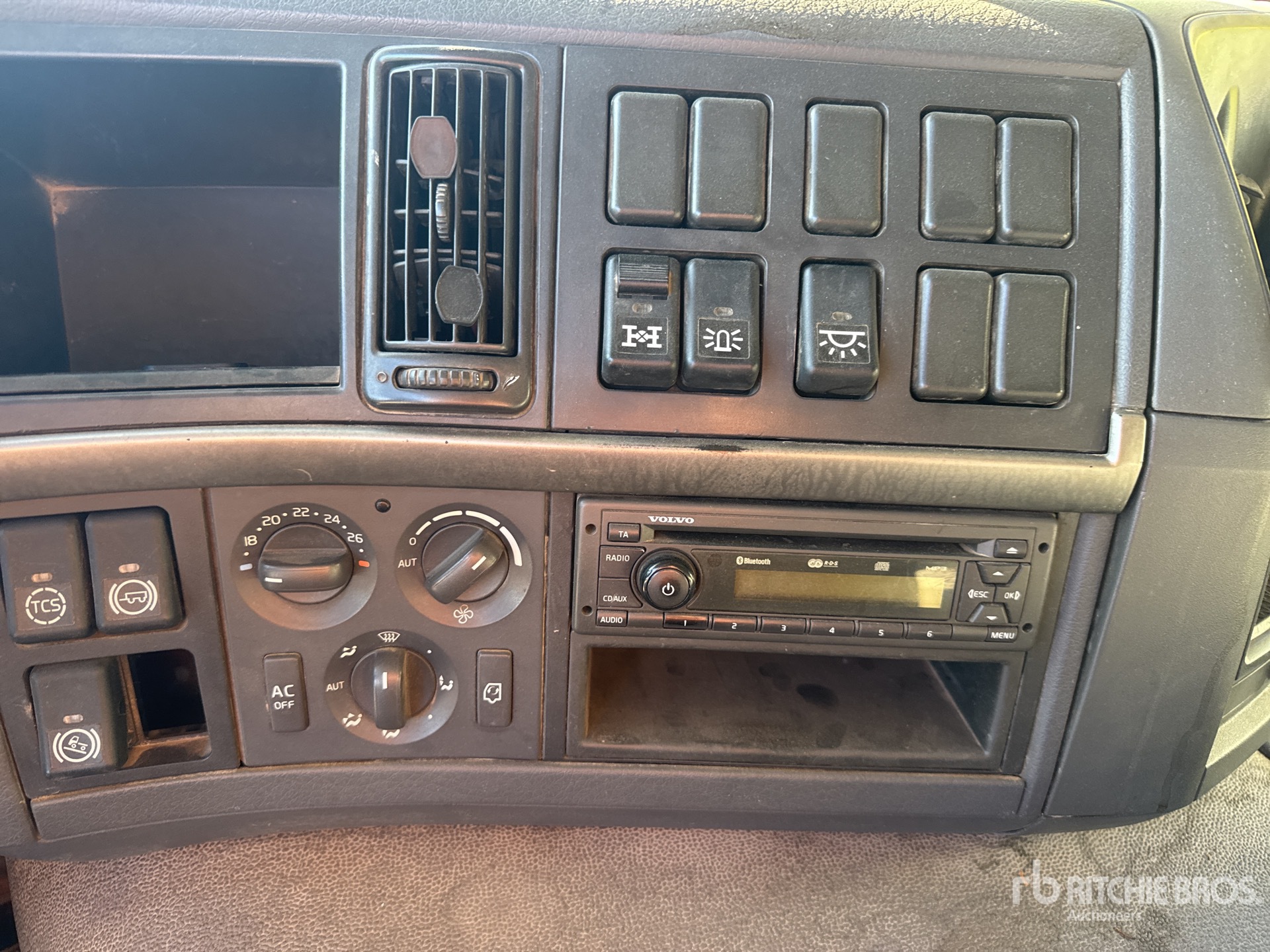 2012 Volvo FMX460