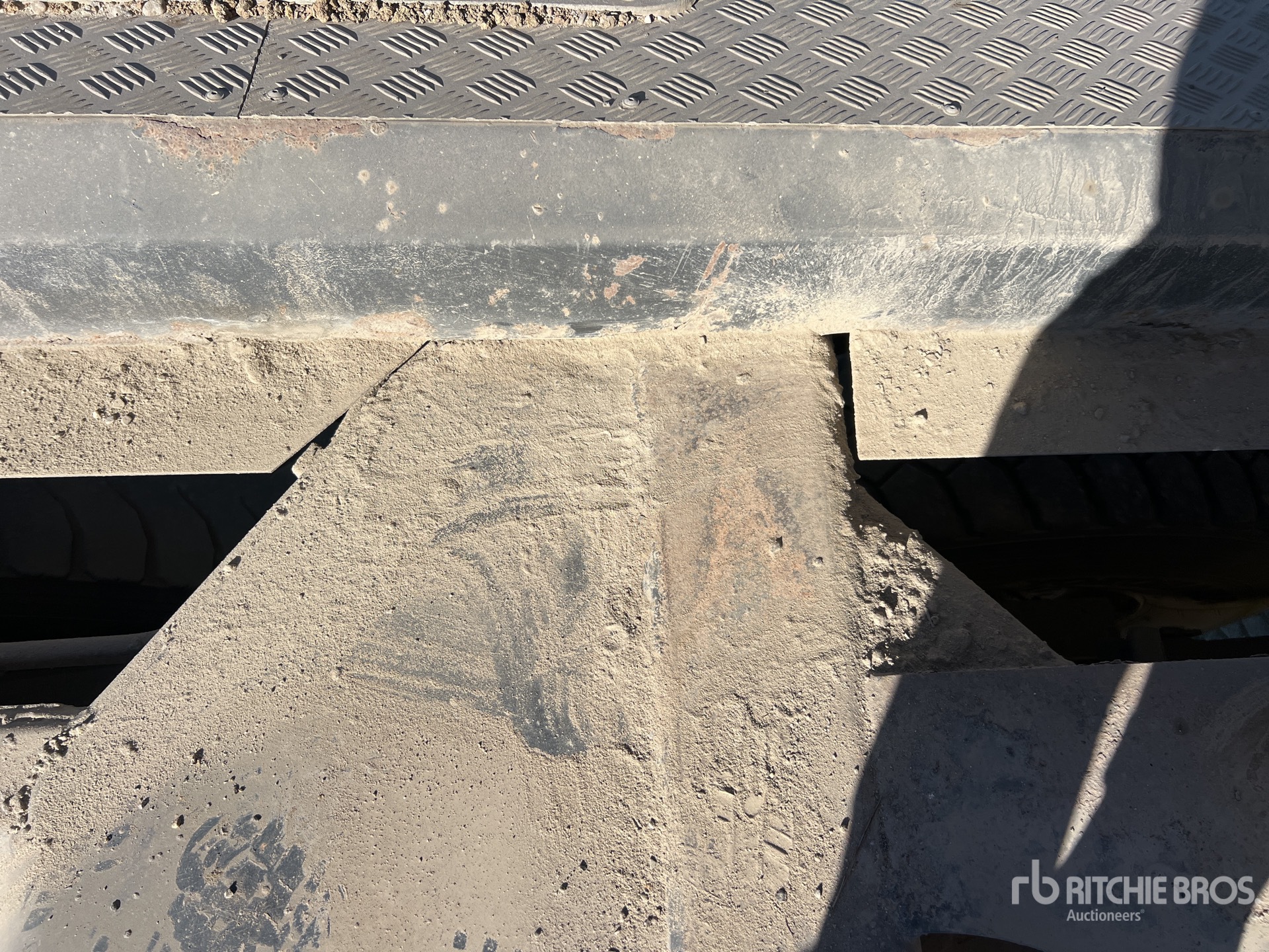 2013 Volvo FMX460