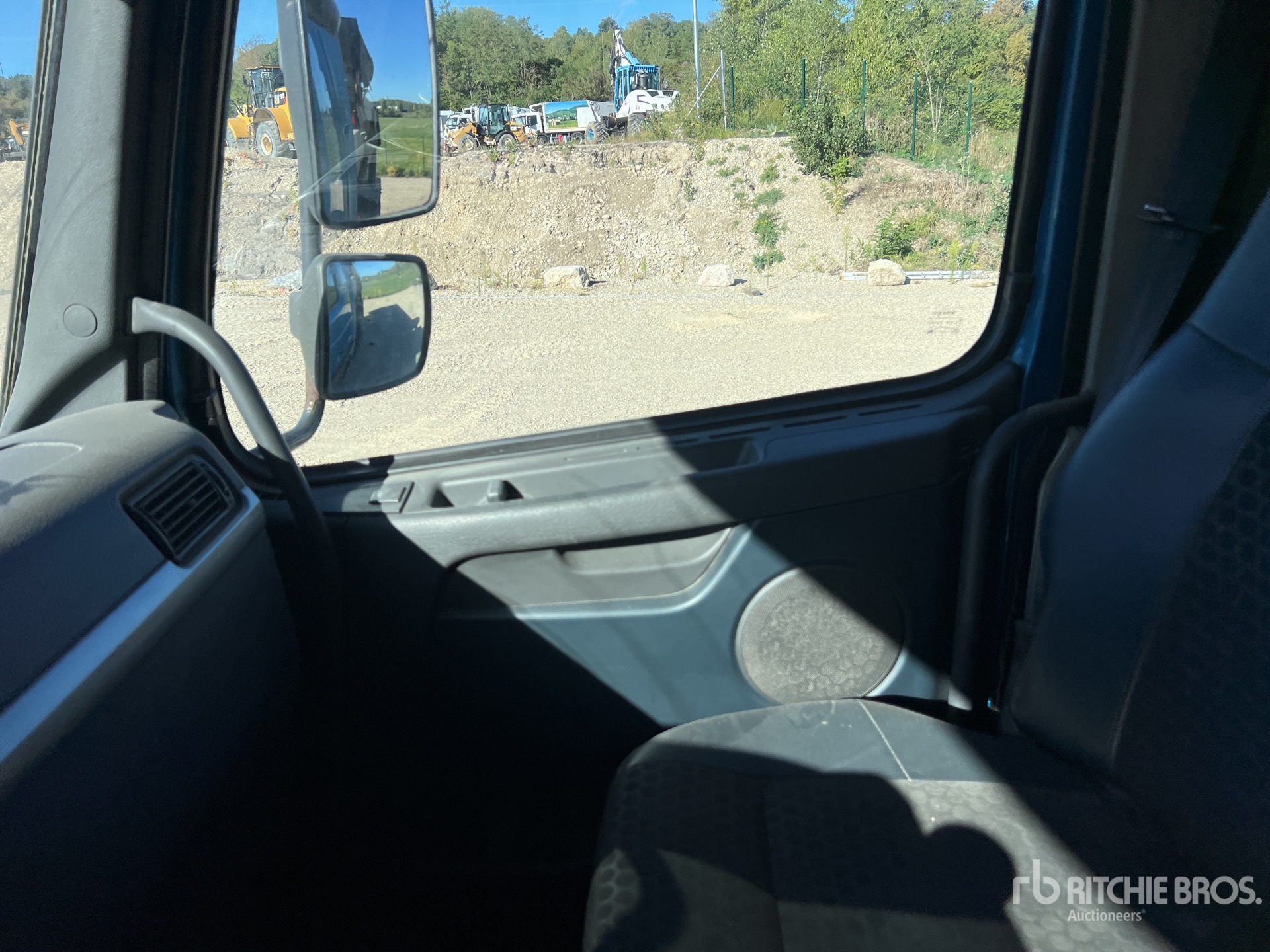 2013 Volvo FMX460