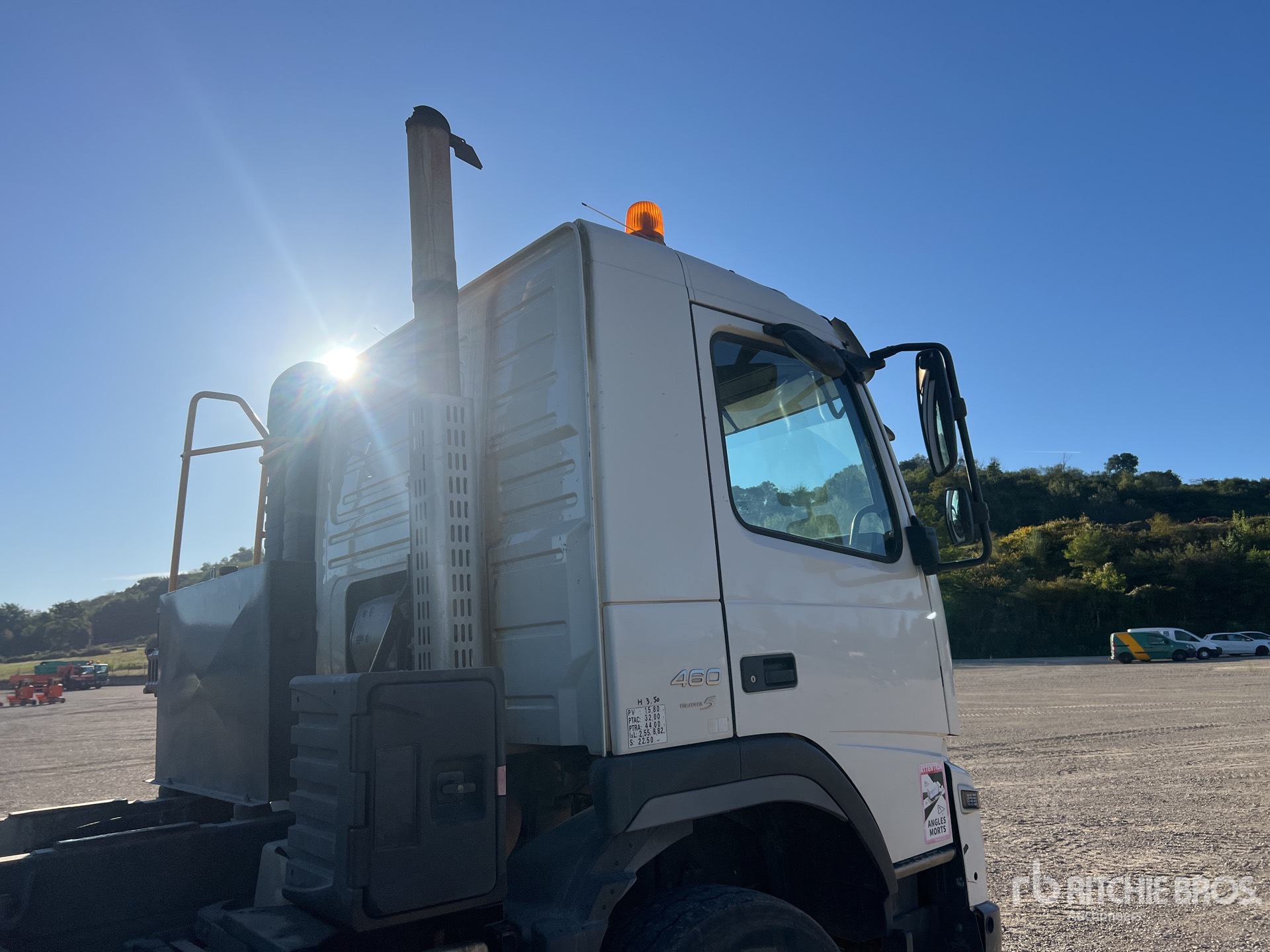 2011 Volvo FMX460