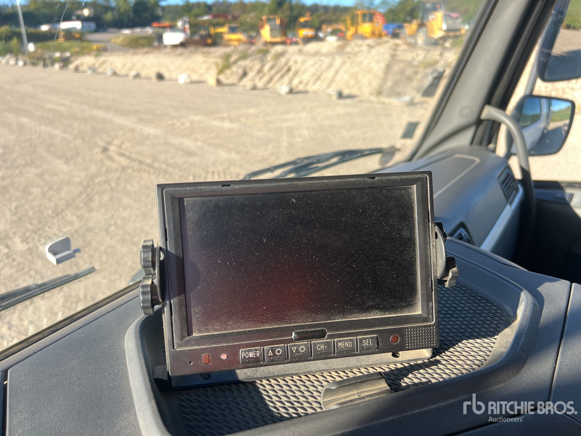 2011 Volvo FMX460