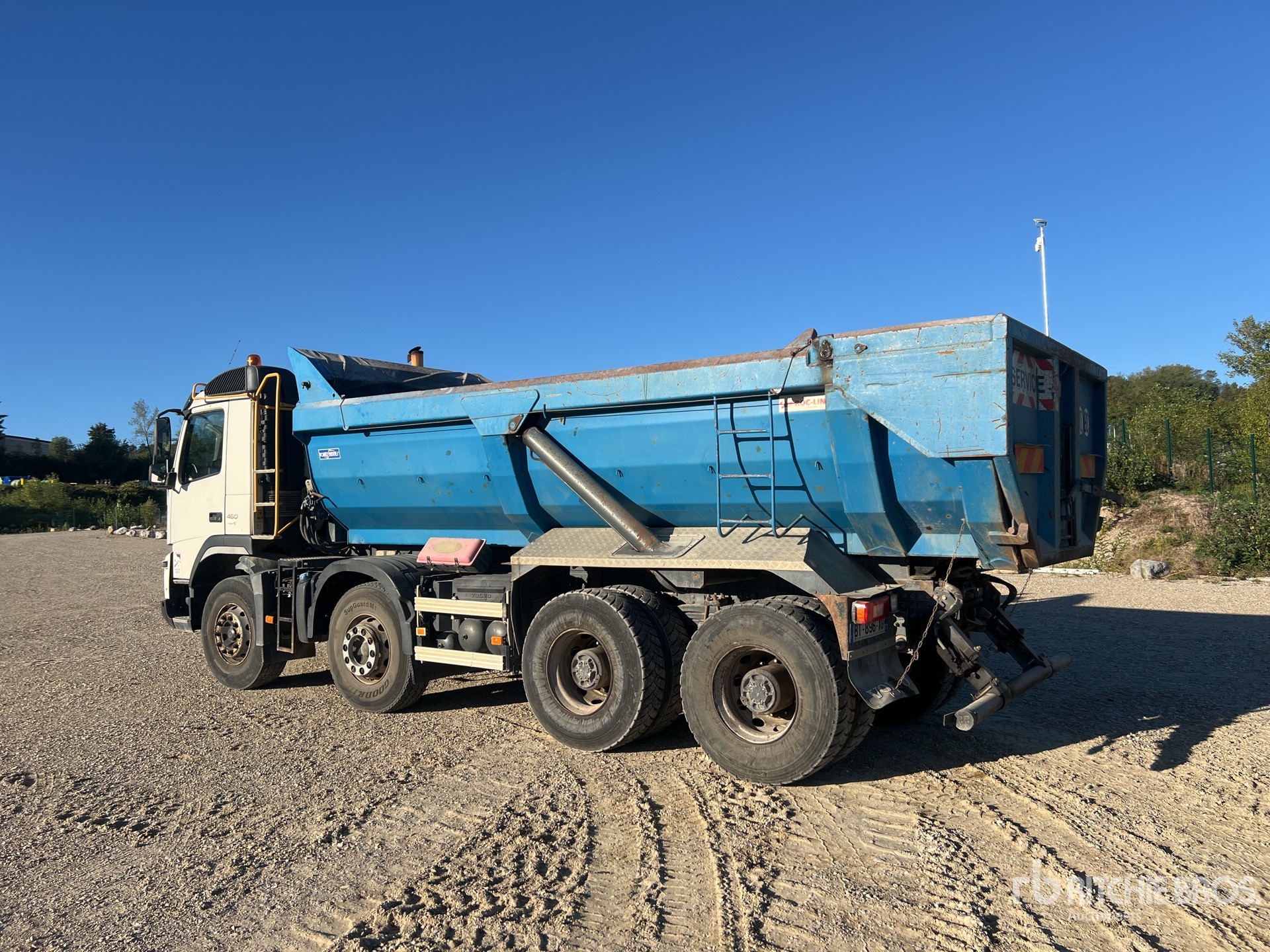 2011 Volvo FMX460