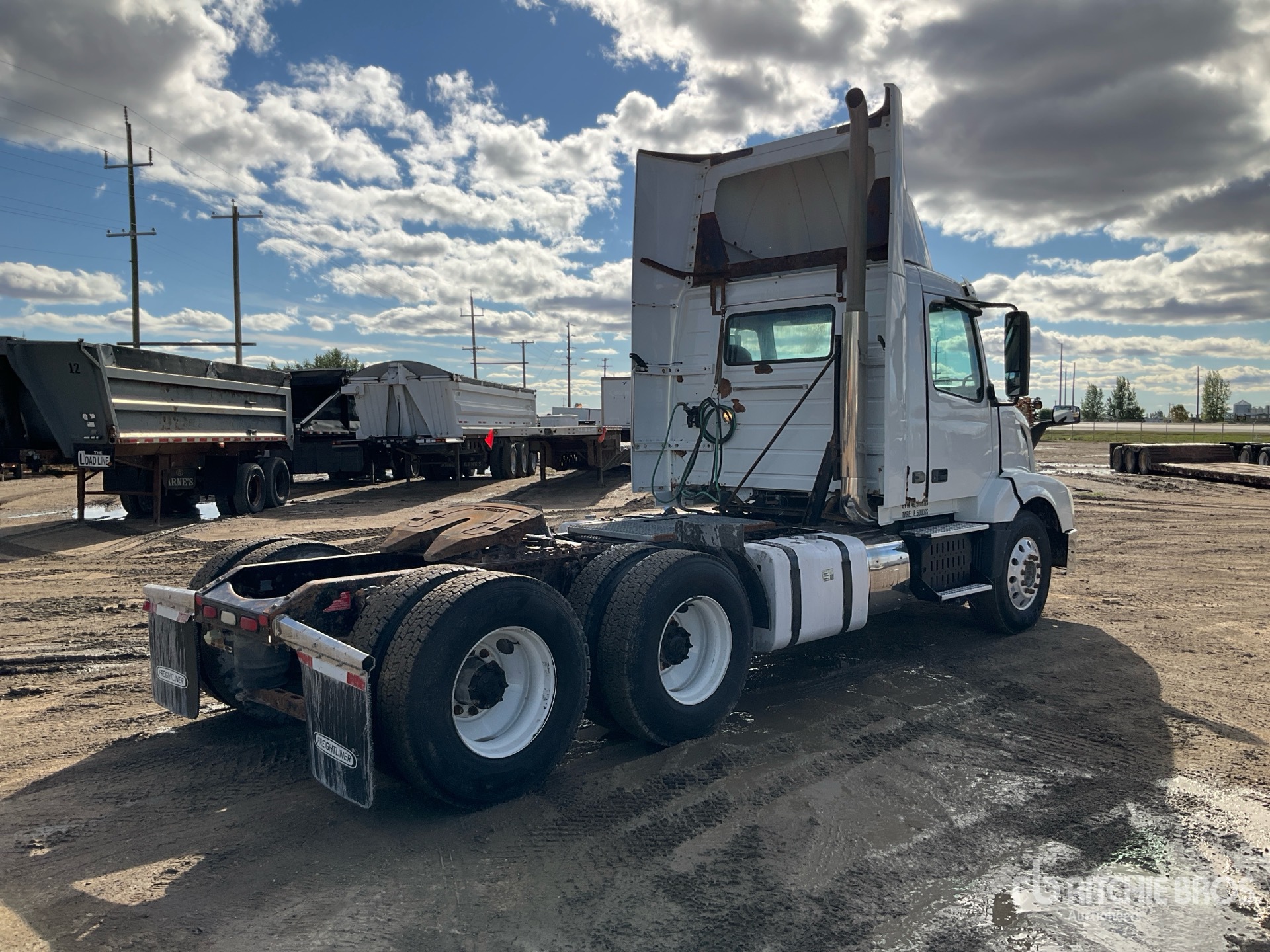 2012 Volvo VNL