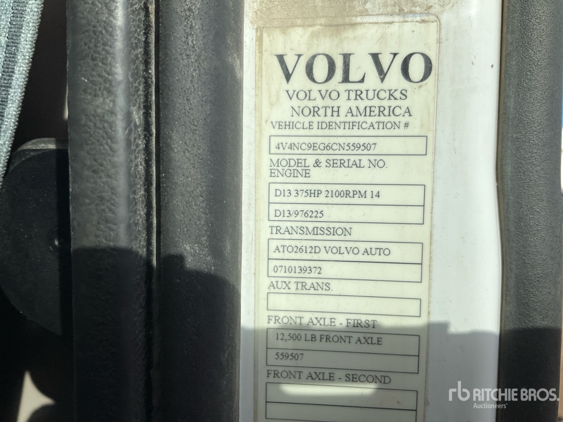 2012 Volvo VNL