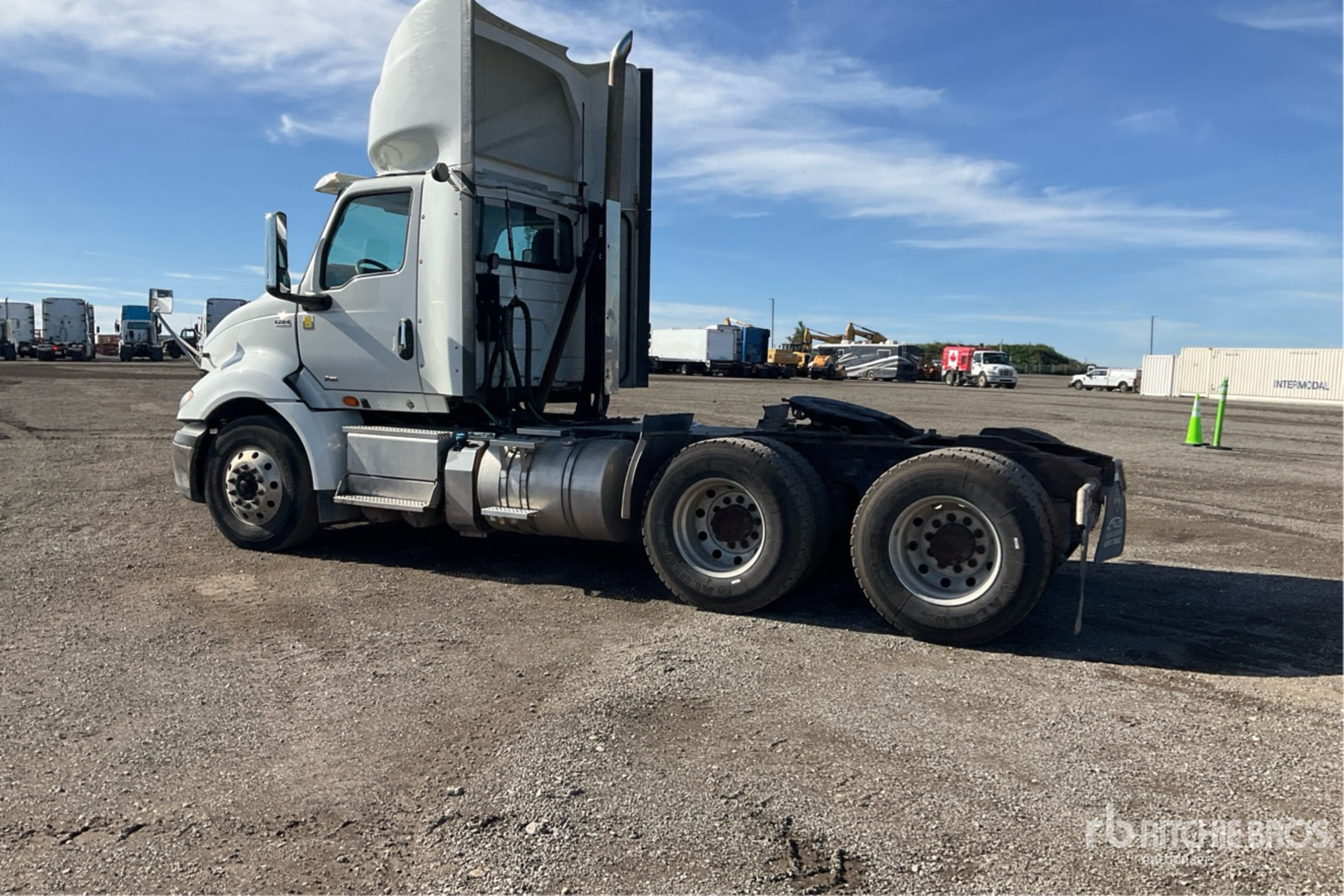 2020 International RH613