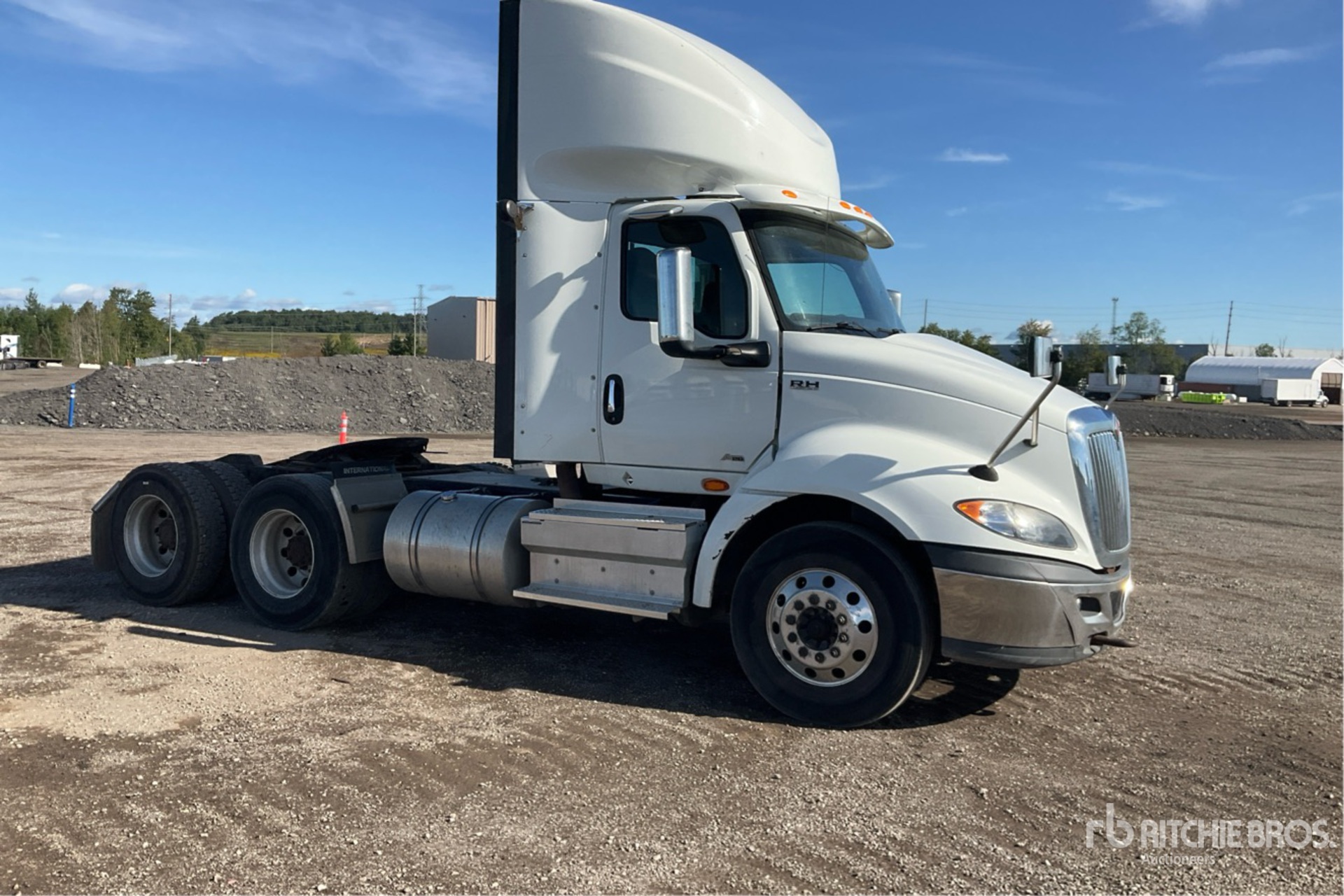 2020 International RH613