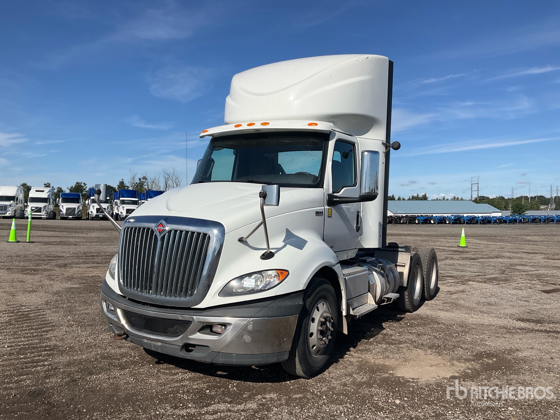 2020 International RH613