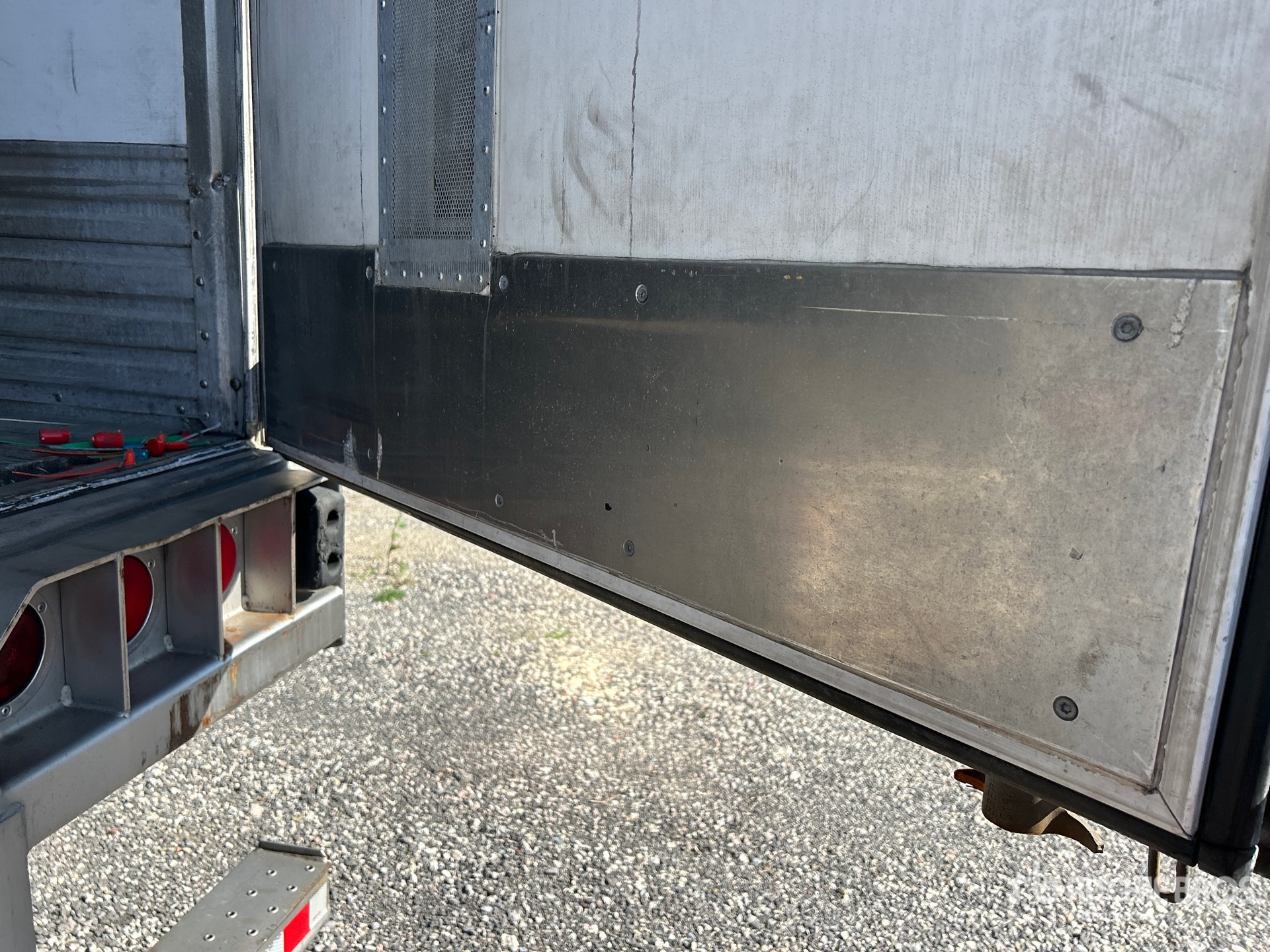 2016 Great Dane 53 FT X 102 IN T/A